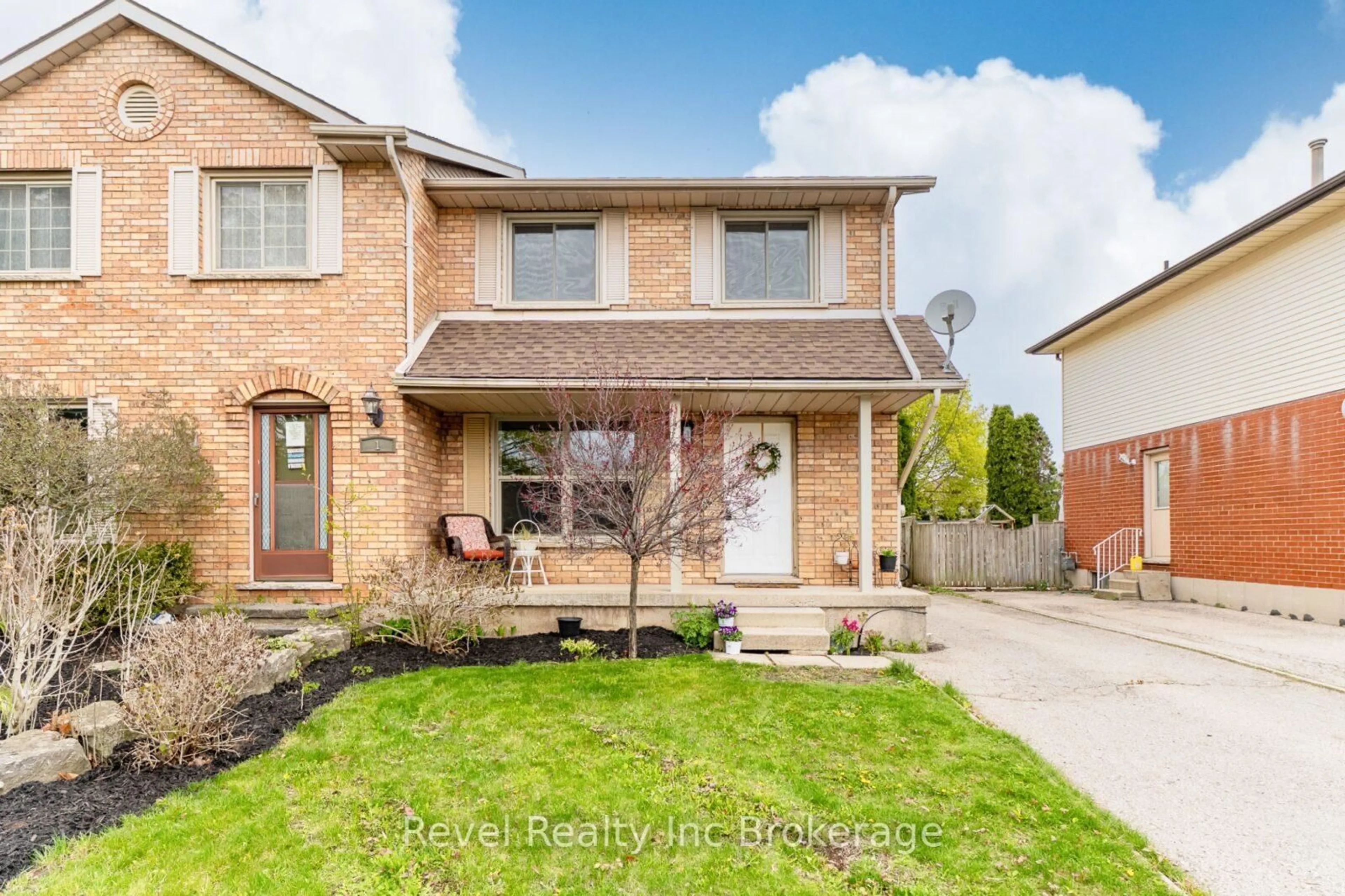 Home with brick exterior material, street for 3 Cardinal Dr, Woodstock Ontario N4T 1J3
