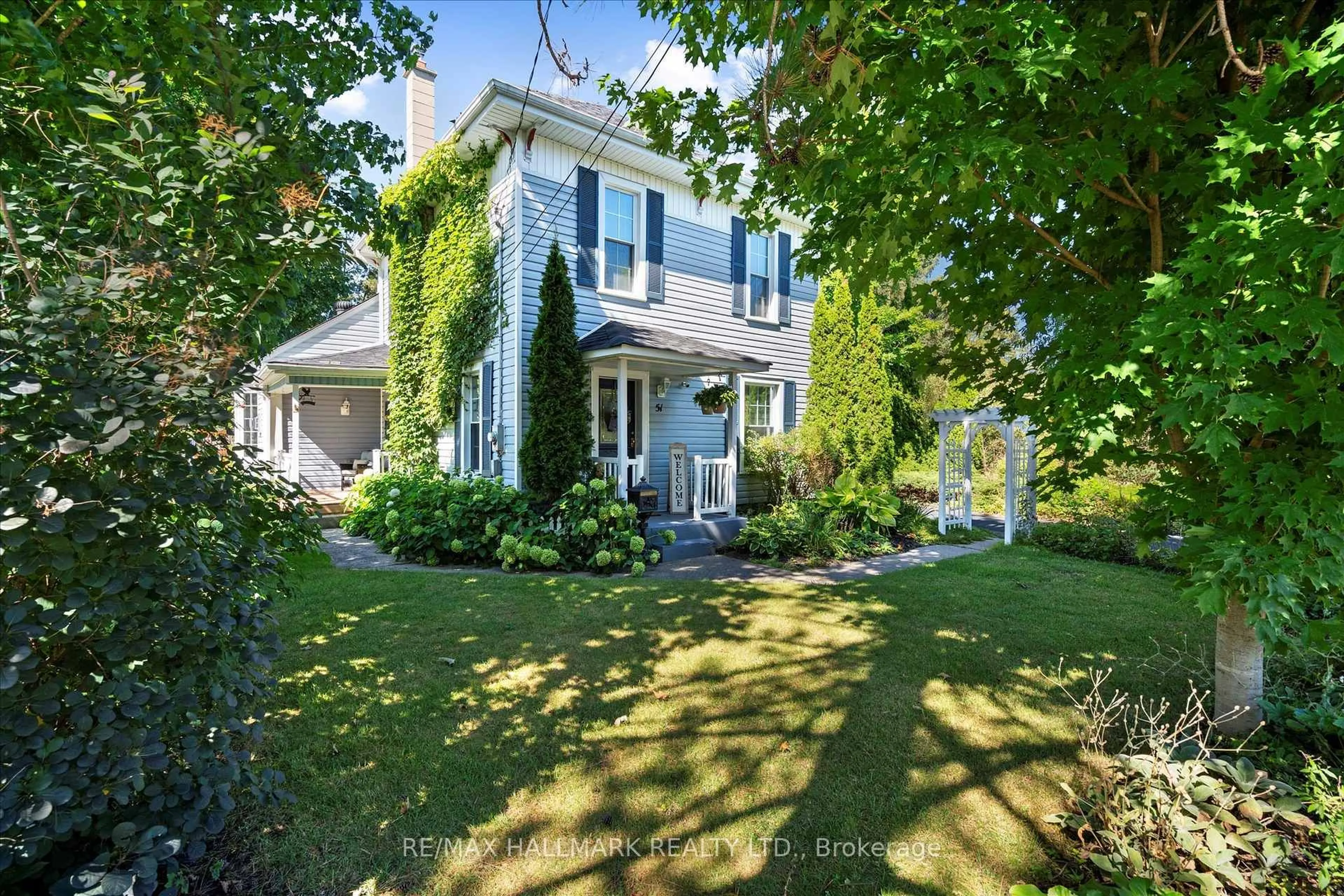 A pic from outside/outdoor area/front of a property/back of a property/a pic from drone, street for 51 Concession St, Havelock-Belmont-Methuen Ontario K0L 1Z0