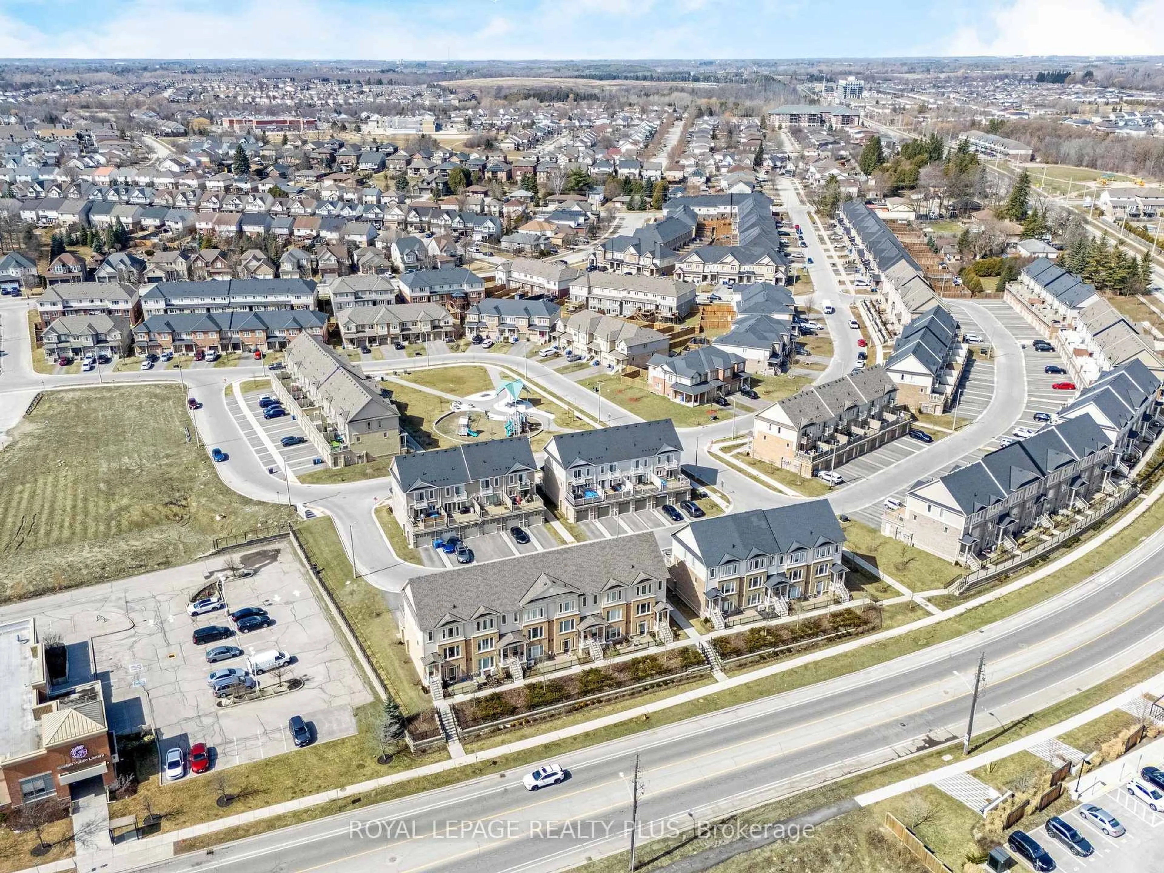 A pic from outside/outdoor area/front of a property/back of a property/a pic from drone, street for 120 Watson Pkwy #1, Guelph Ontario N1E 0P6