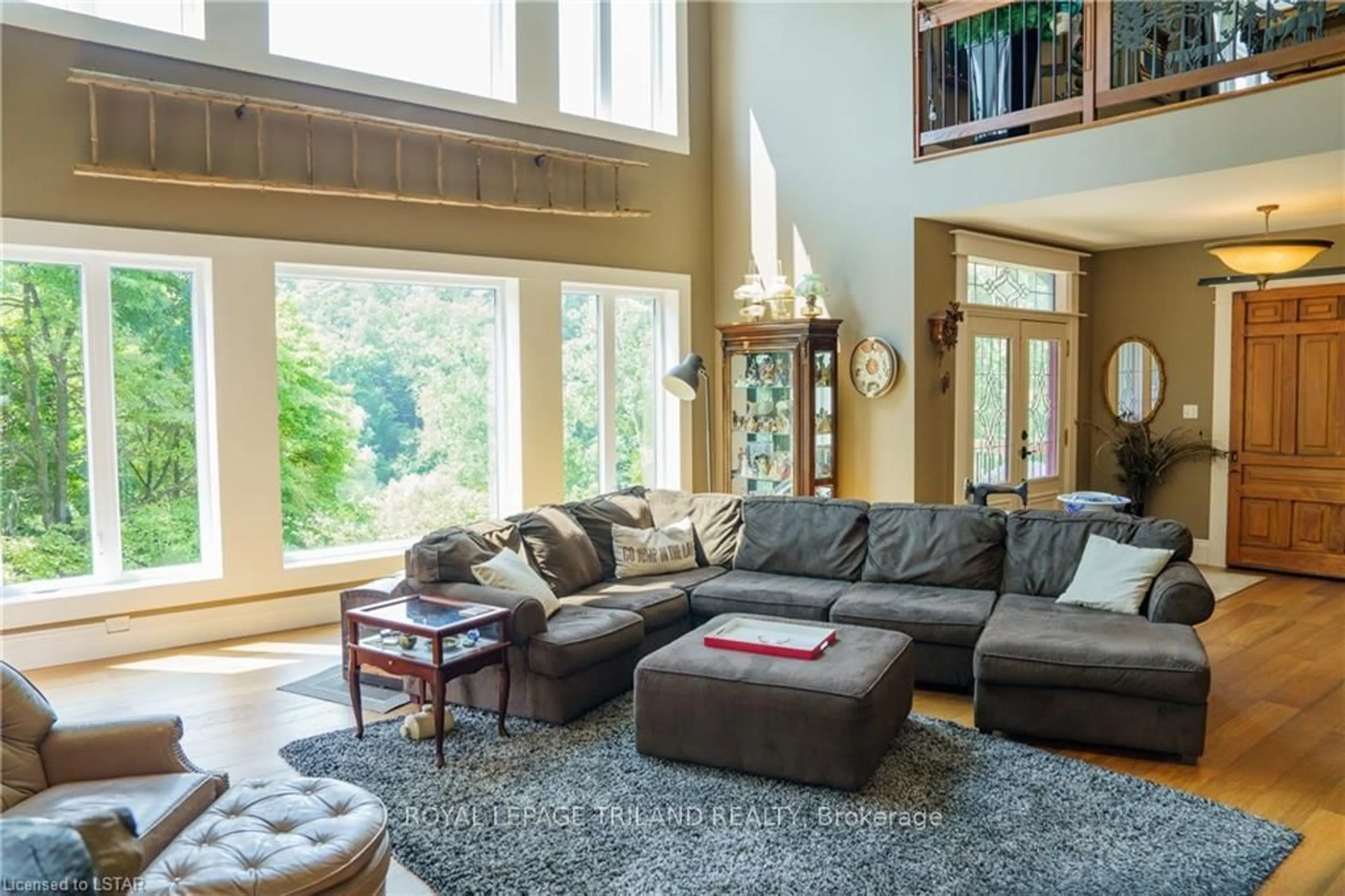 Living room with furniture, unknown for 4118 THOMAS Rd, Central Elgin Ontario N5L 1J2