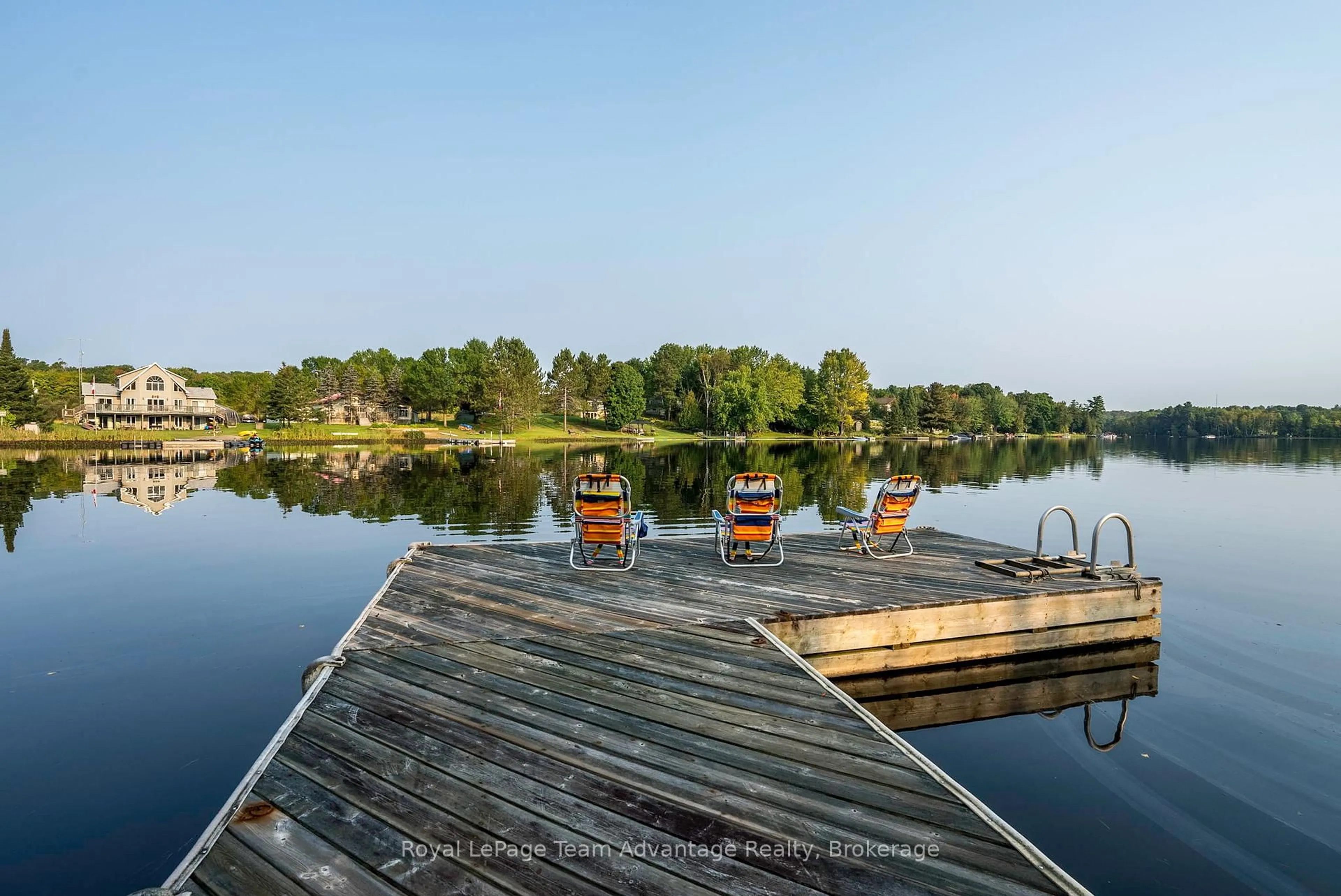 Patio, water/lake/river/ocean view for 88 Stoney Rd, McKellar Ontario P0G 1C0