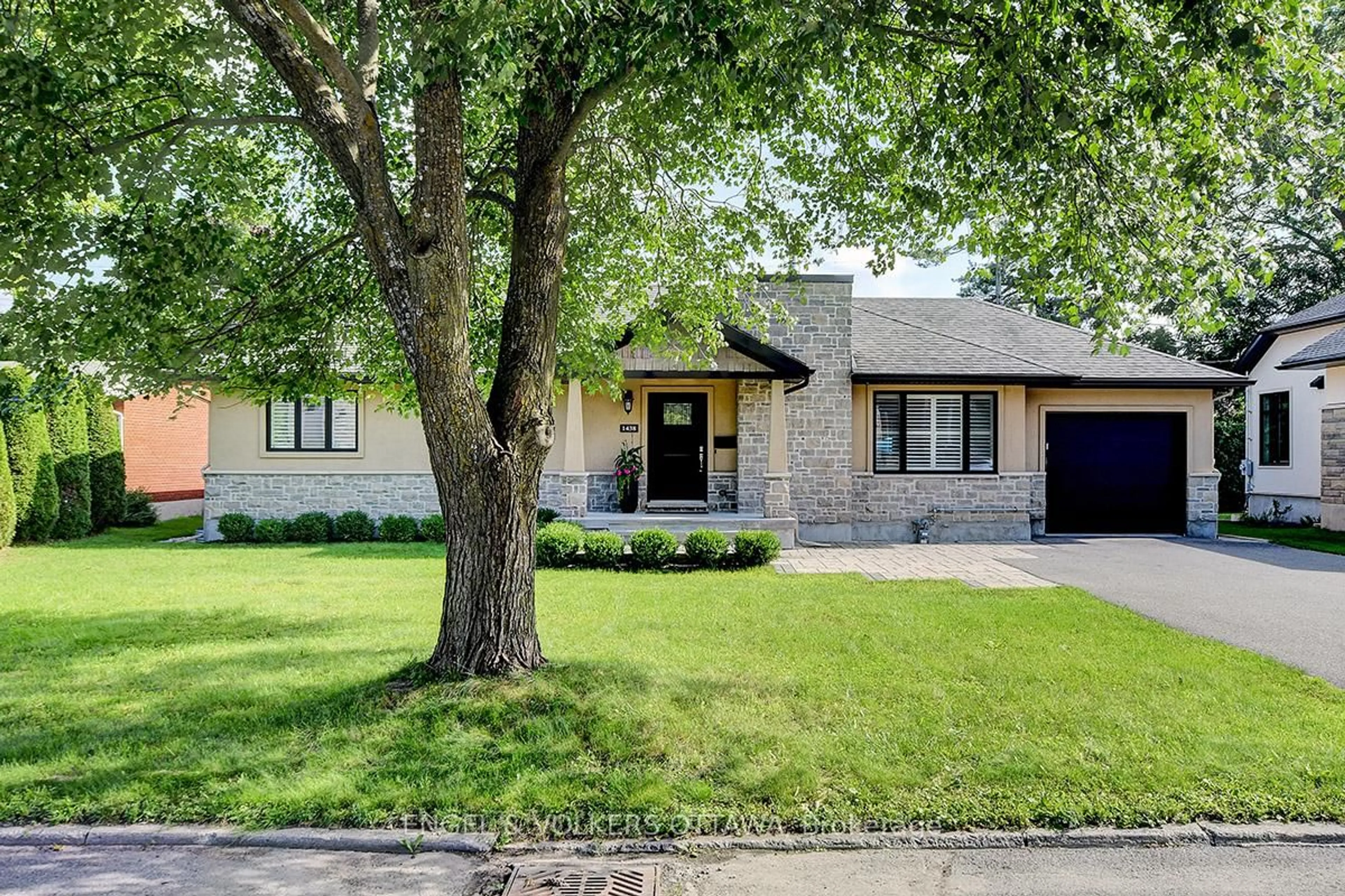 Home with brick exterior material, street for 1438 Randall Ave, Ottawa Ontario K1H 7R7