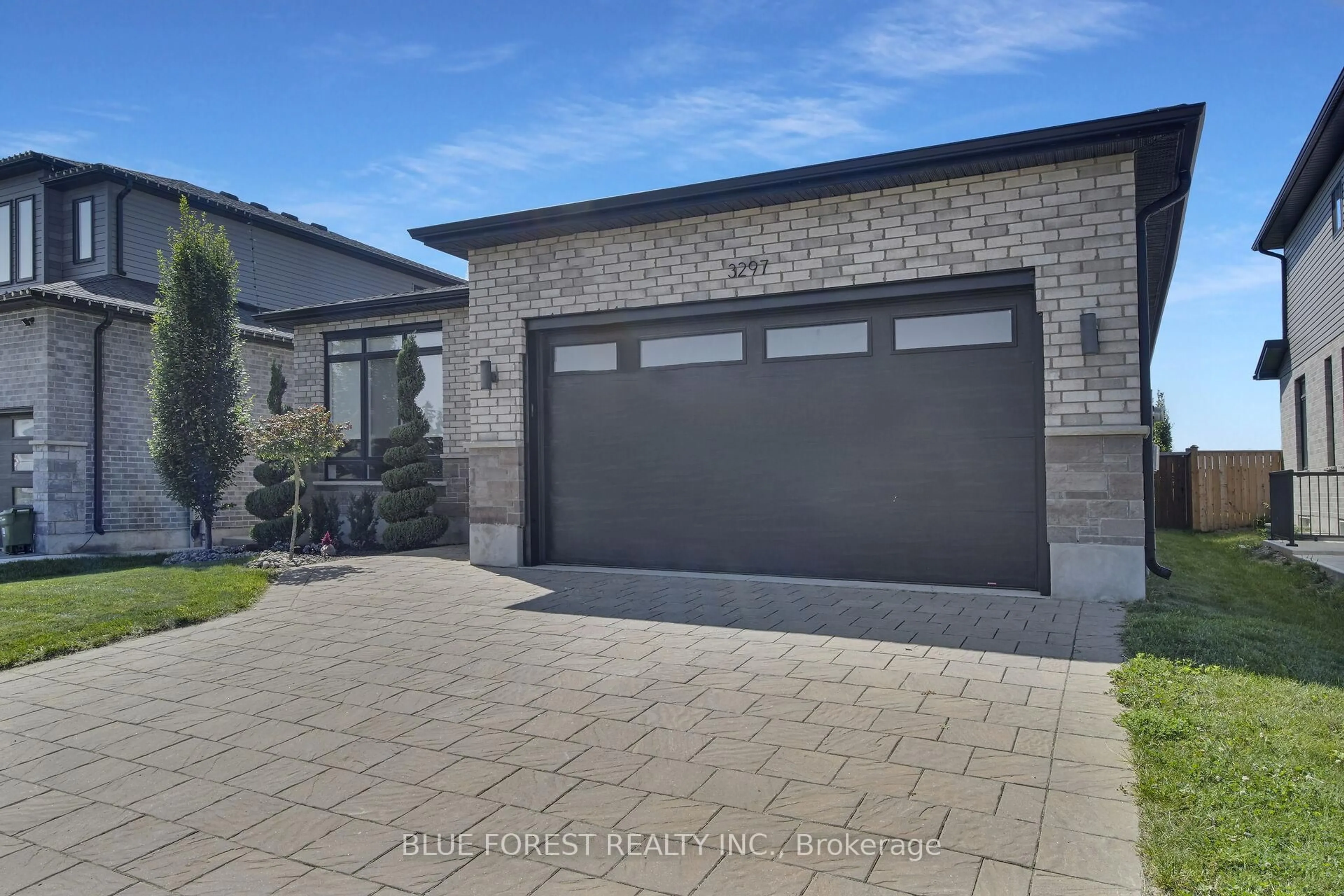 Unknown for 3297 Regiment Rd, London South Ontario N6P 0G5