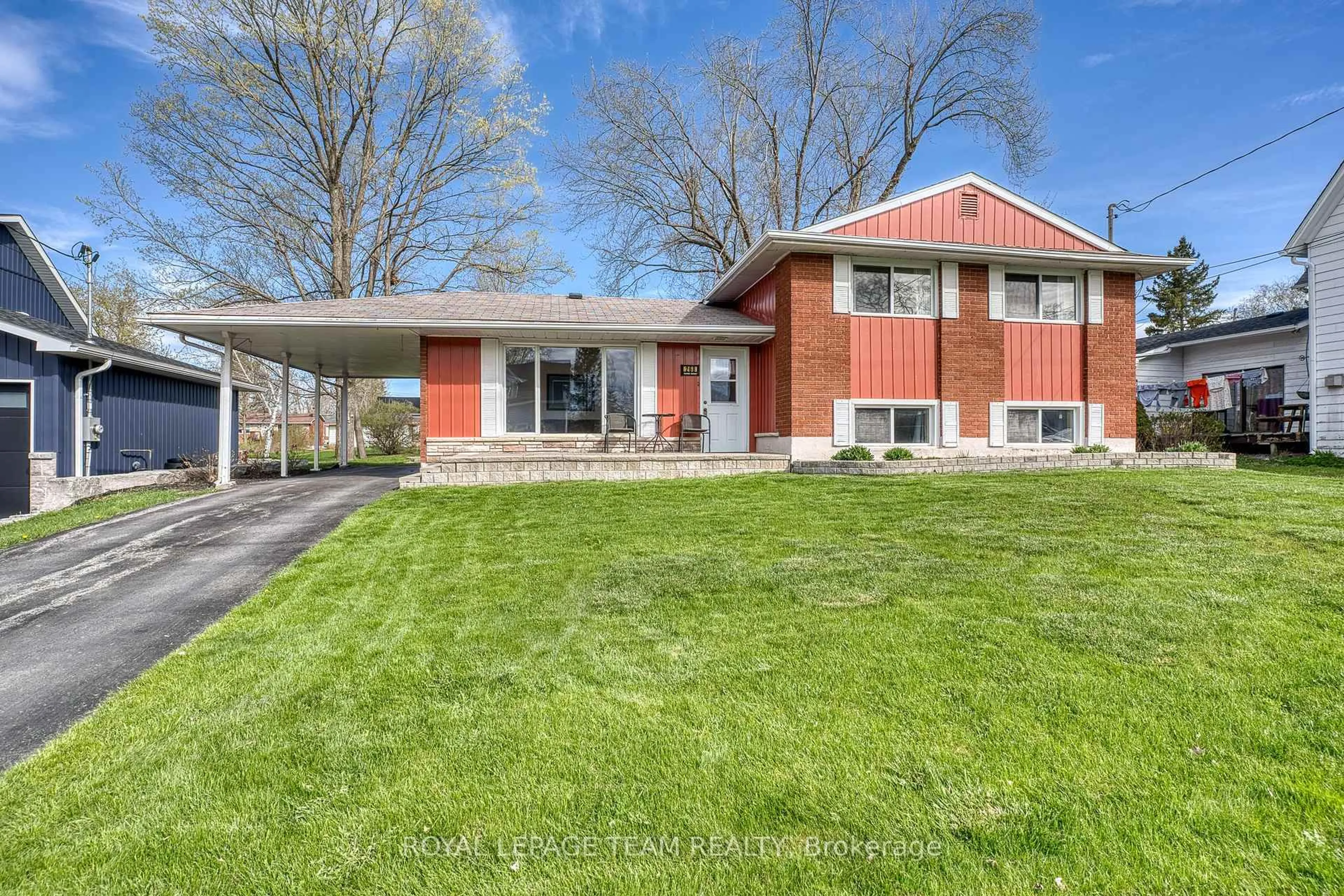 Home with brick exterior material, street for 268 Ottawa St, Almonte Ontario K0A 1A0