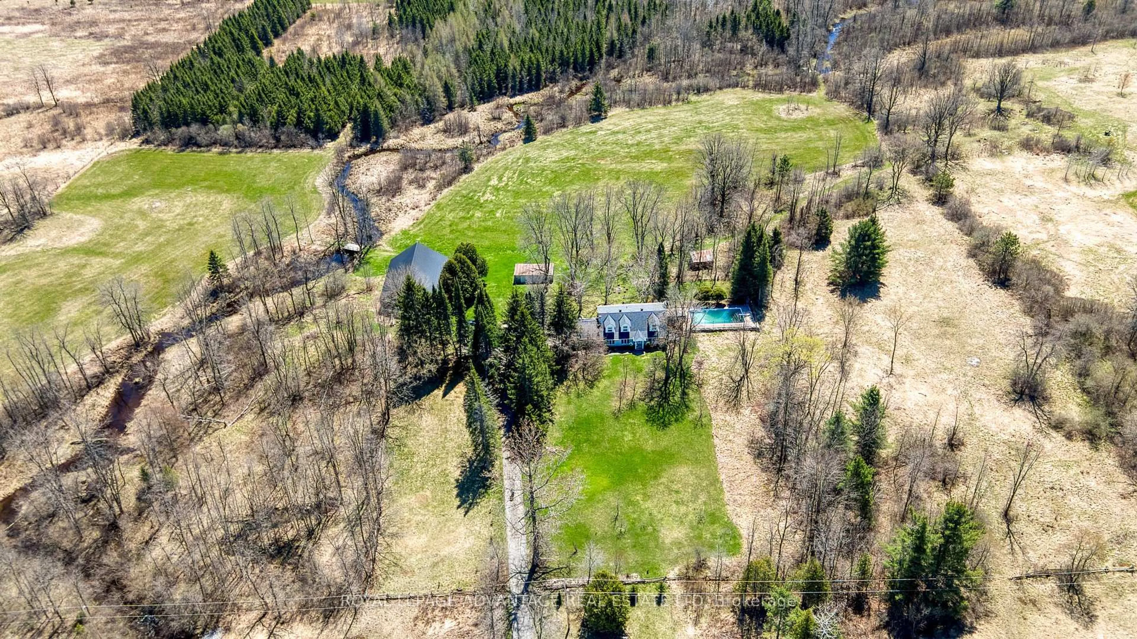 A pic from outside/outdoor area/front of a property/back of a property/a pic from drone, unknown for 775 Upper Scotch Line, Perth Ontario K7H 3C5