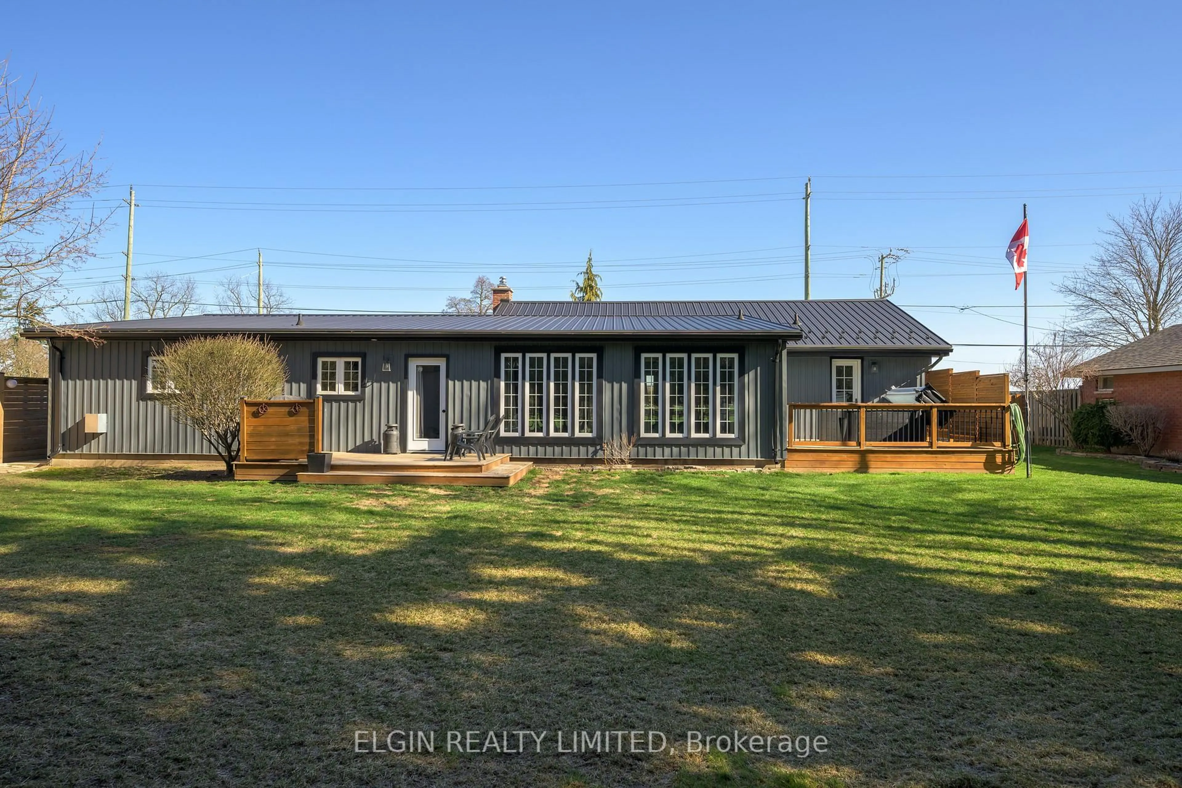 A pic from outside/outdoor area/front of a property/back of a property/a pic from drone, building for 42641 Southdale Line, Central Elgin Ontario N5R 1C1