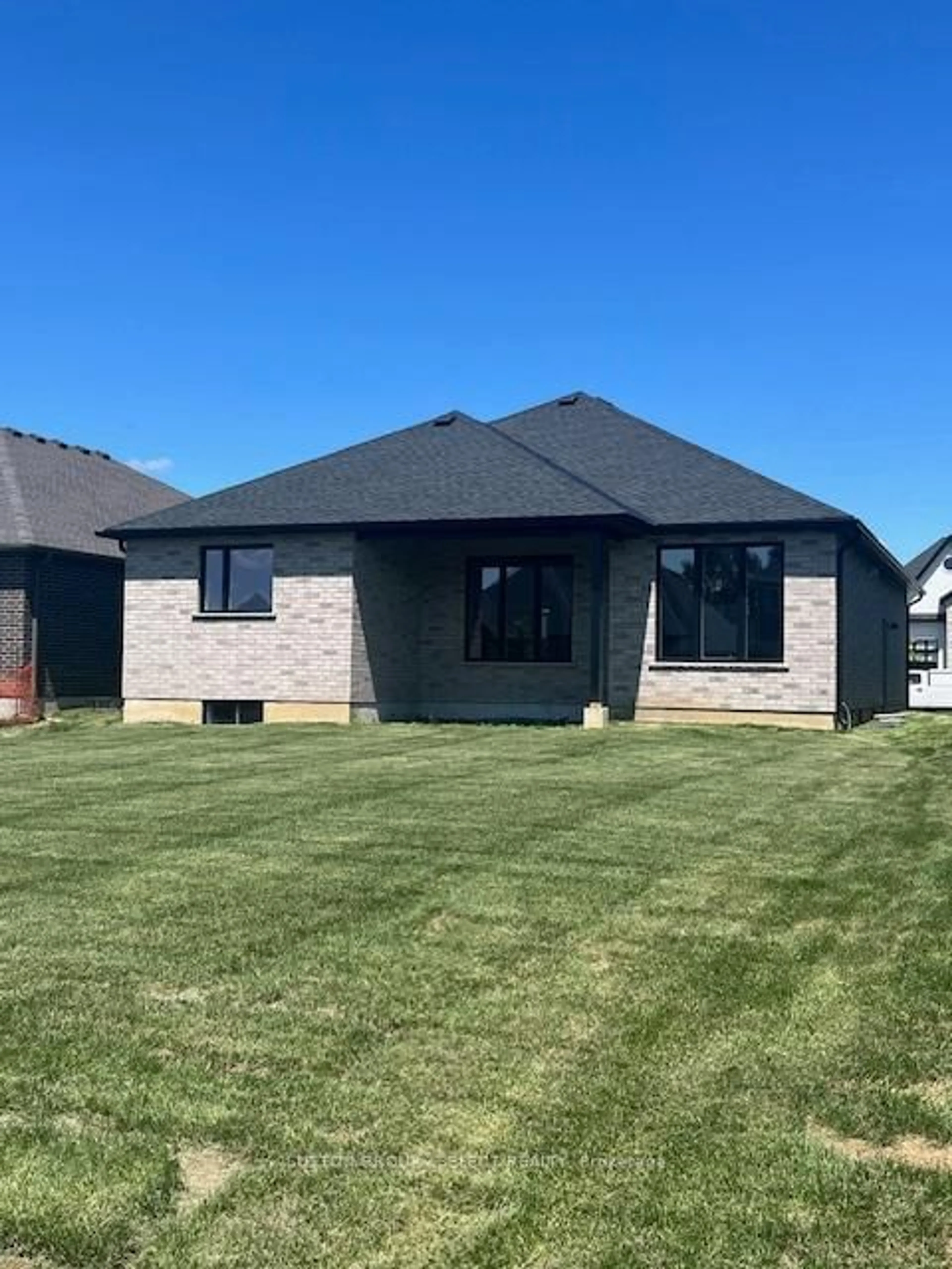 Home with brick exterior material, street for 148 FOXBOROUGH Pl, Thames Centre Ontario N0M 2P0