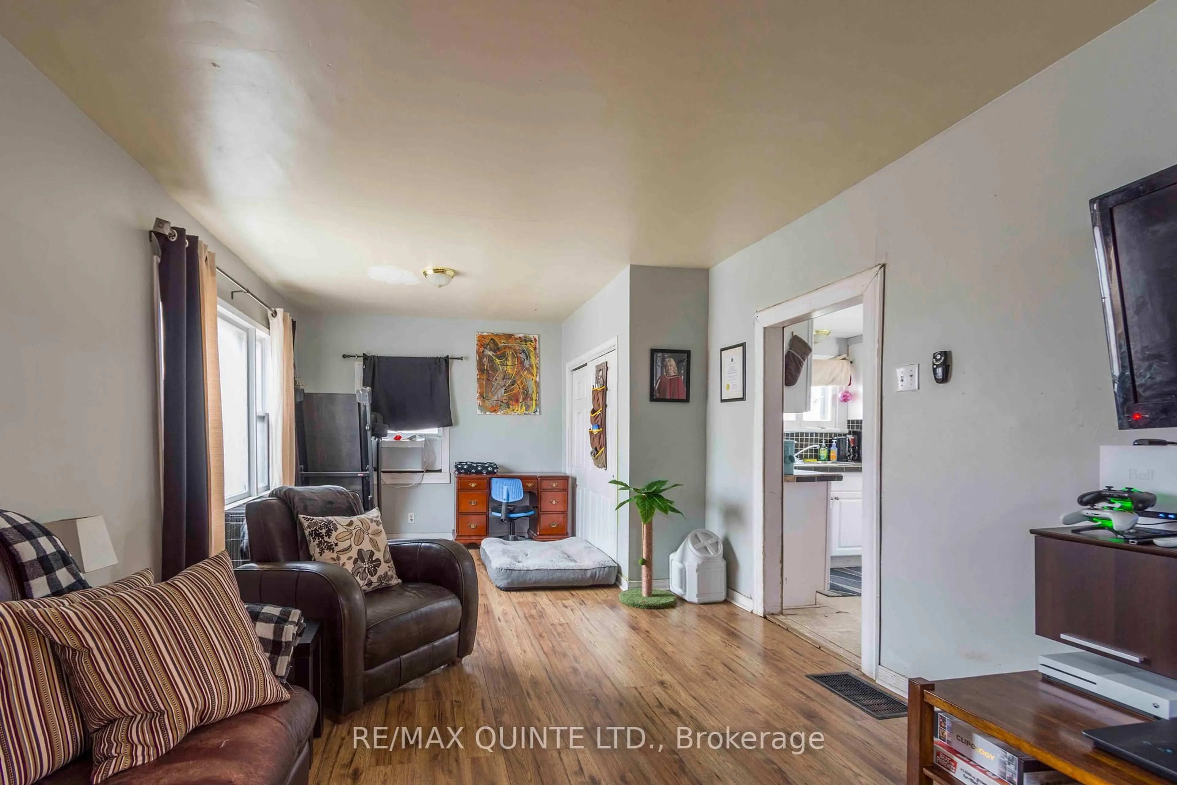 Living room with furniture, unknown for 20 Mccann St, Quinte West Ontario K8V 1W1