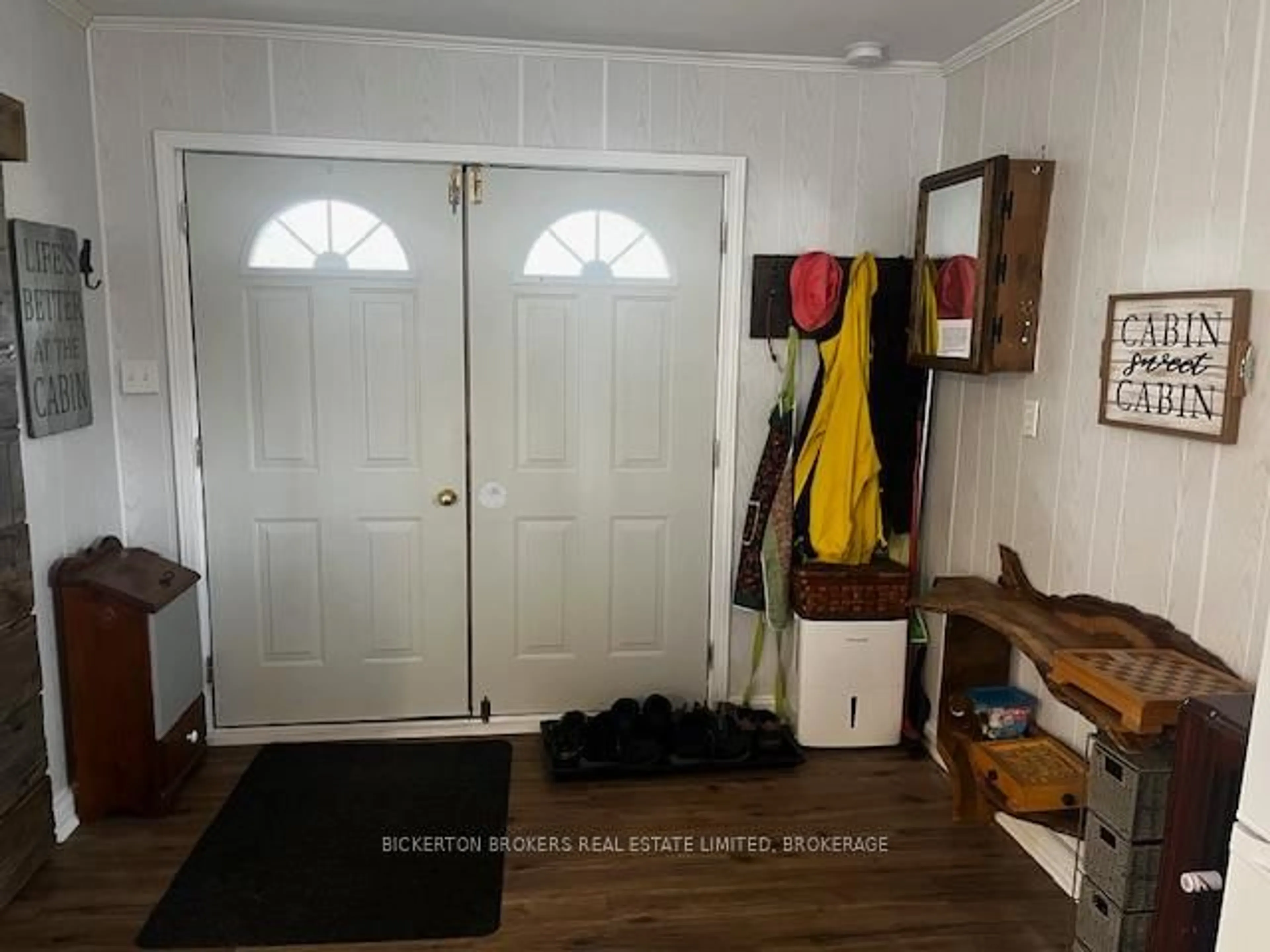 Indoor entryway for 104 Cedar Sands Rd, Rideau Lakes Ontario K0E 1N0