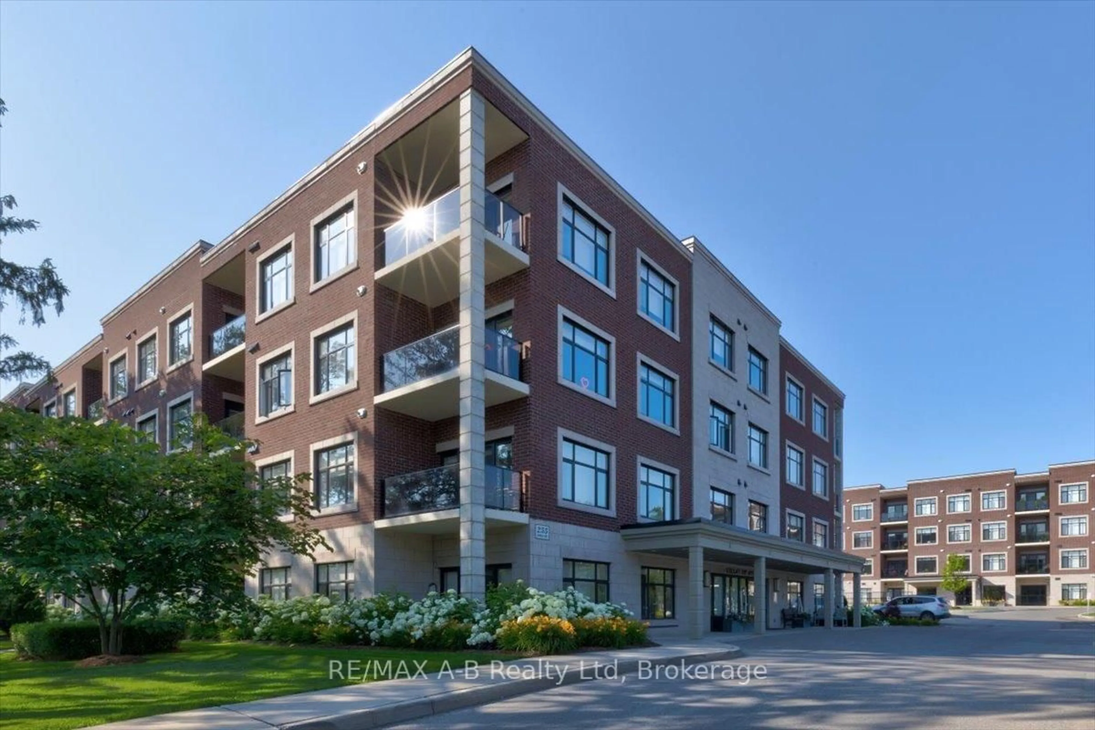 Unknown for 255 John St #206, Stratford Ontario N5A 0G7