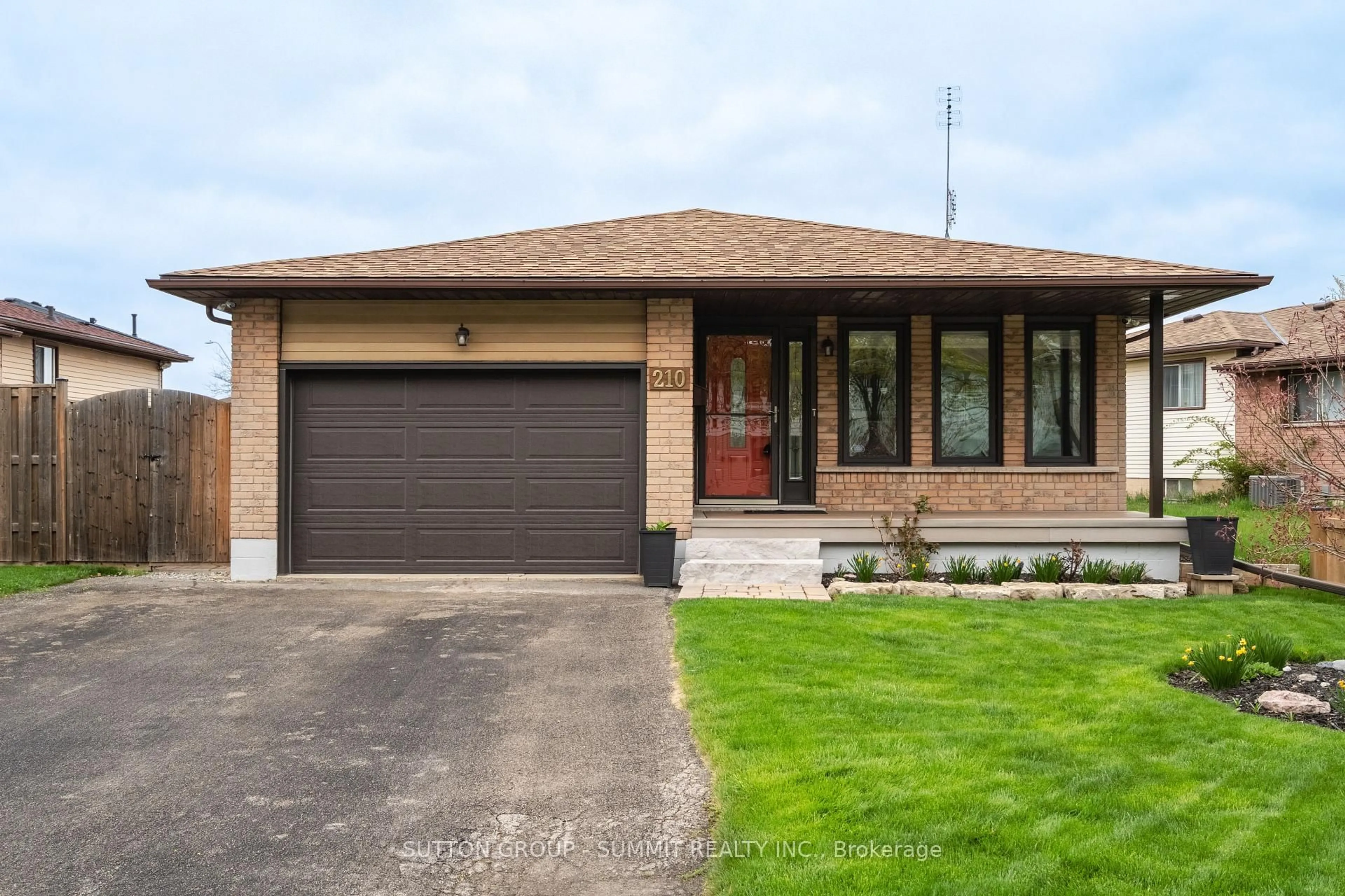 Home with brick exterior material, street for 210 Clifton Downs Rd, Hamilton Ontario L9C 6Z7