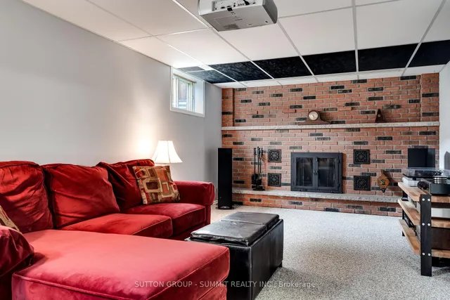 Additional property image - 210 Clifton Downs Rd