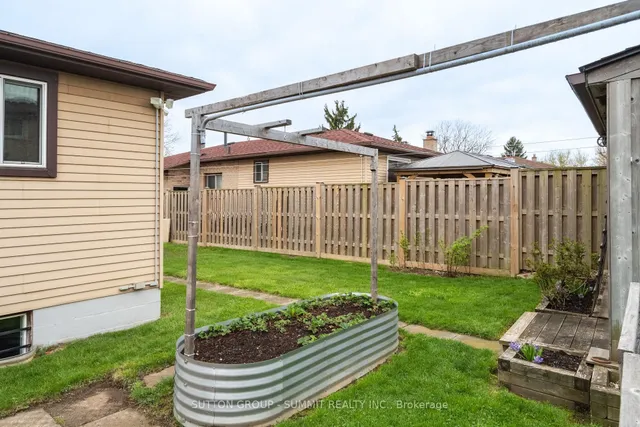 Additional property image - 210 Clifton Downs Rd