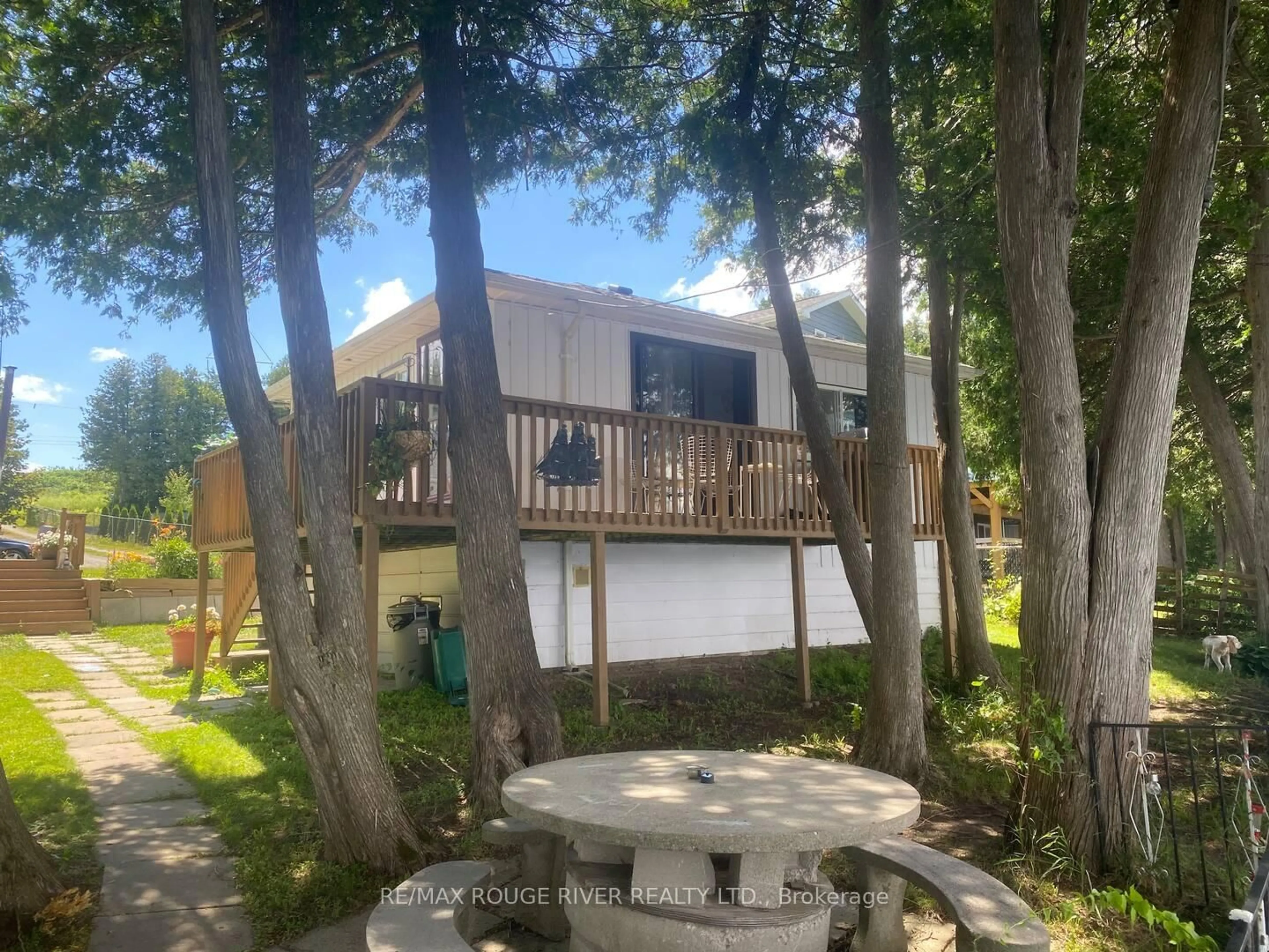 A pic from outside/outdoor area/front of a property/back of a property/a pic from drone, forest/trees view for 200 Hampton Cres, Alnwick/Haldimand Ontario K0K 2X0