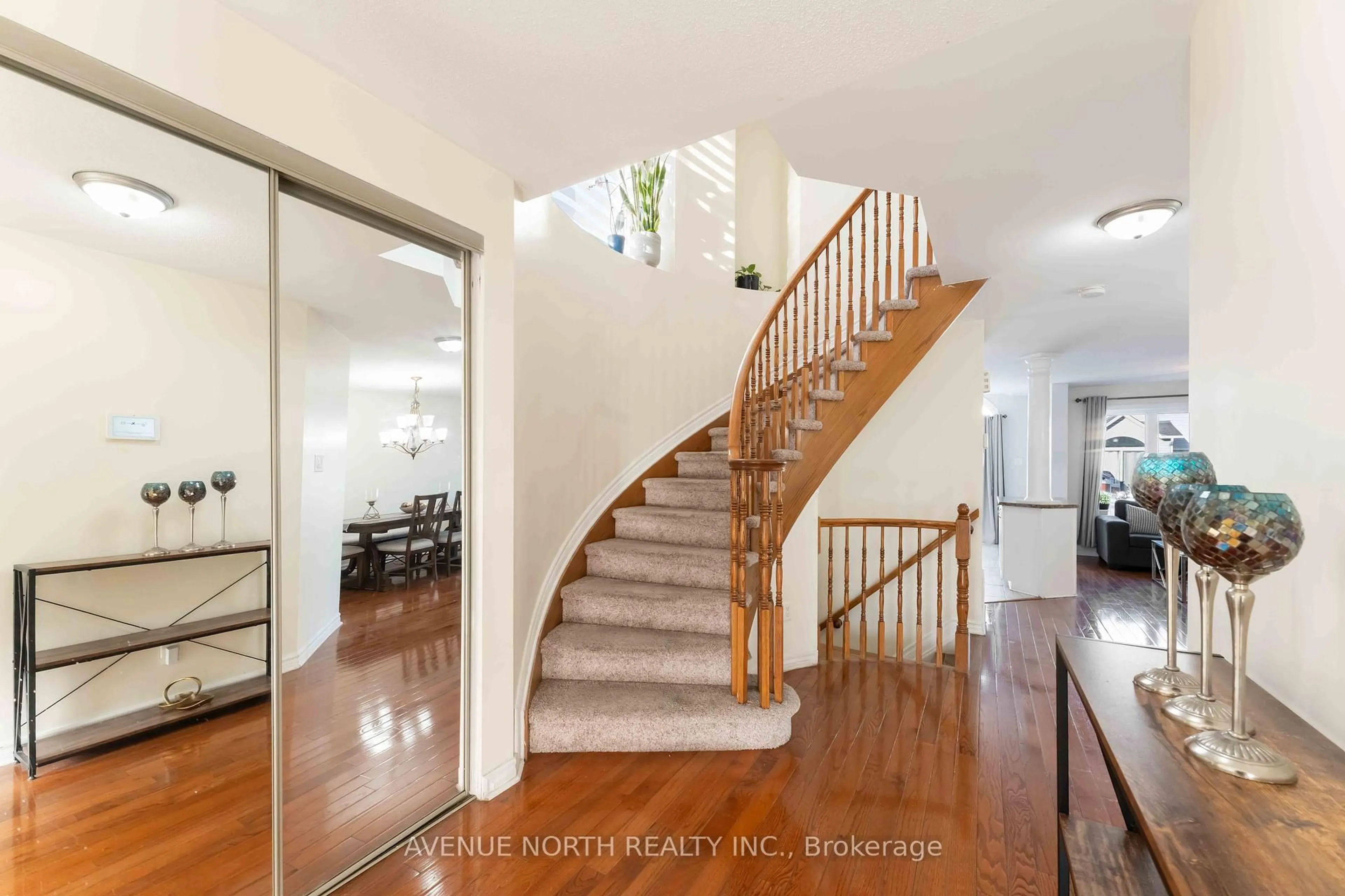 Unknown for 184 Montmorency Way, Ottawa Ontario K4A 0J3