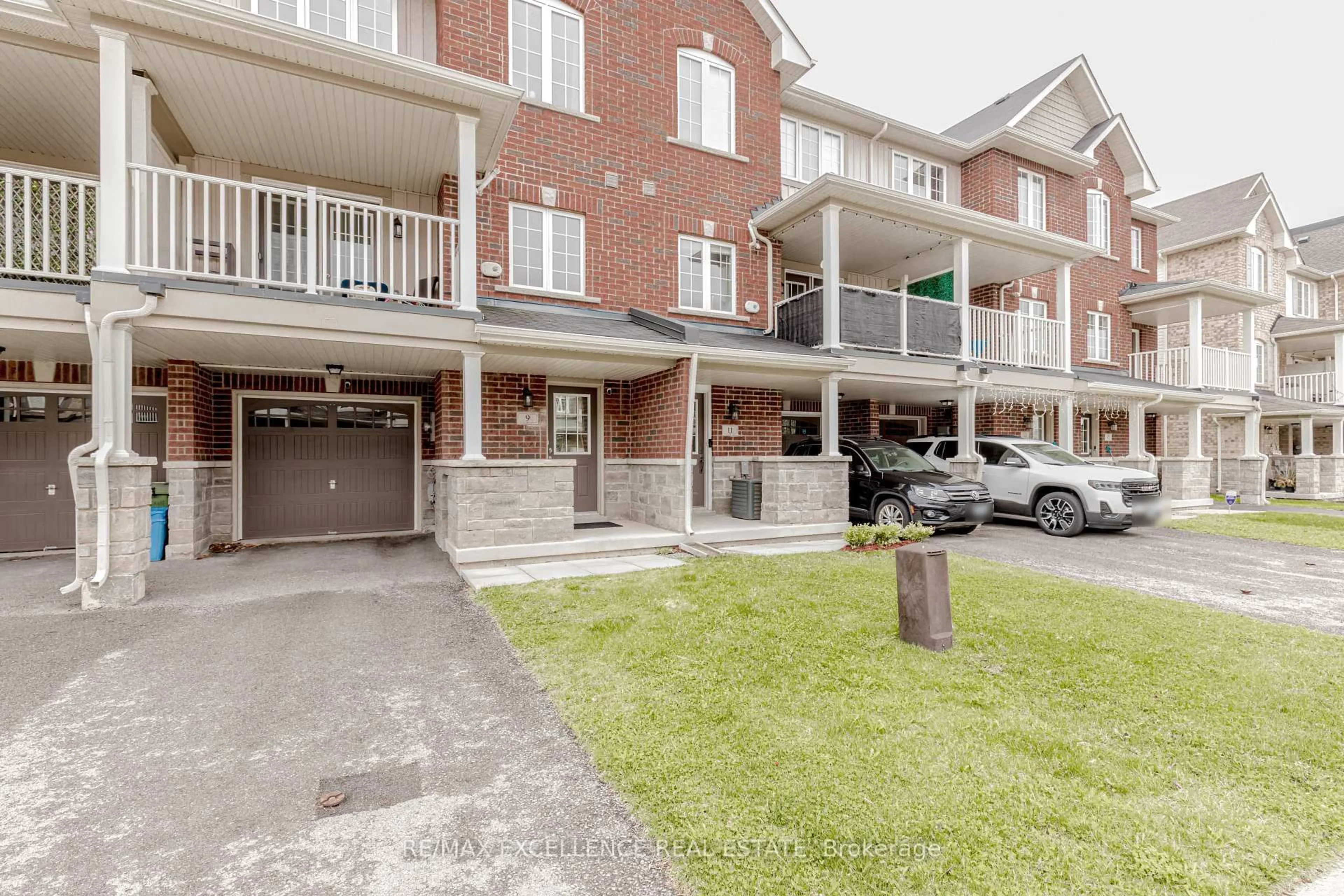 Unknown for 9 Hiscott Dr, Hamilton Ontario L8B 0A2