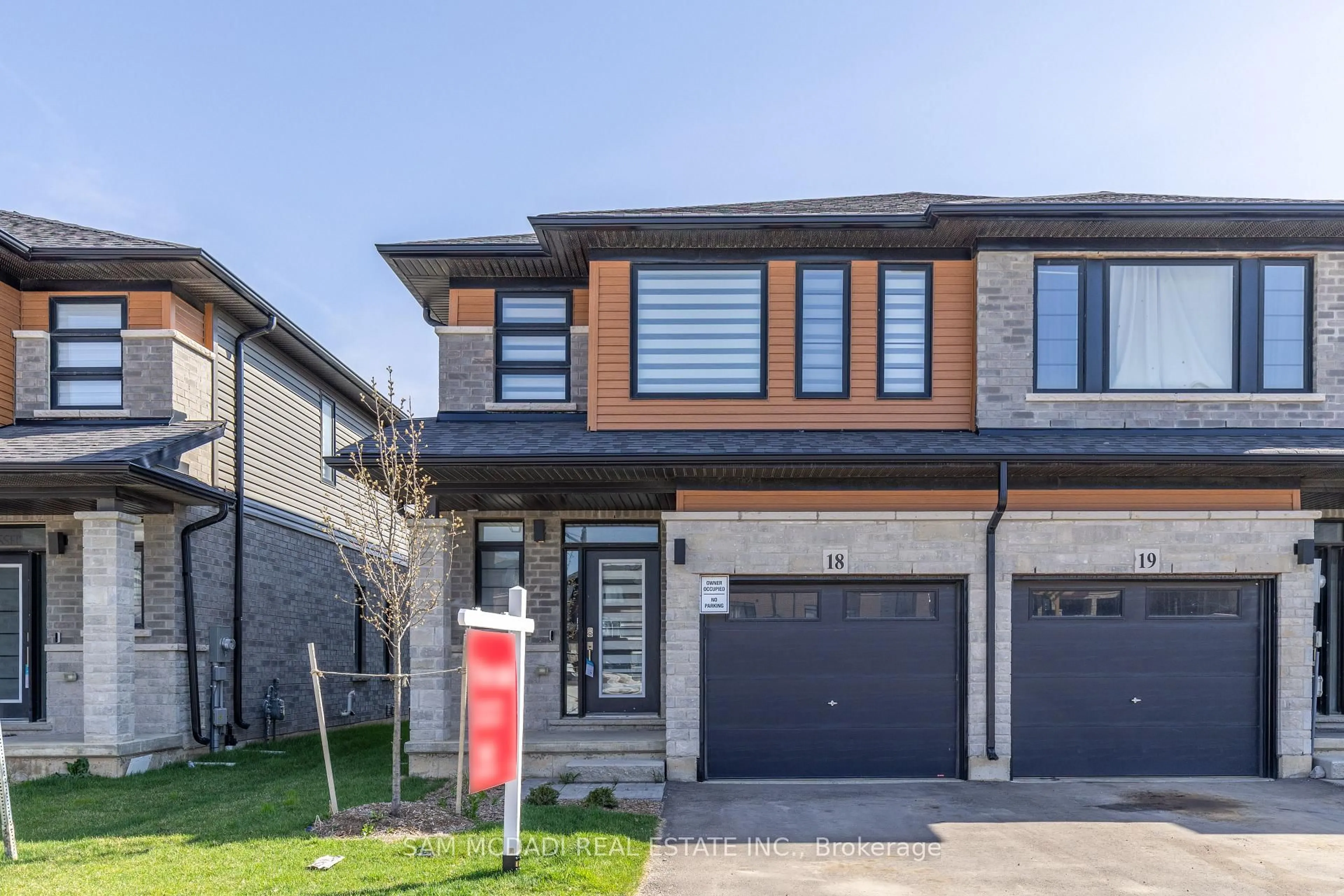 Home with brick exterior material, street for 461 Blackburn Dr #18, Brantford Ontario N3T 0W9