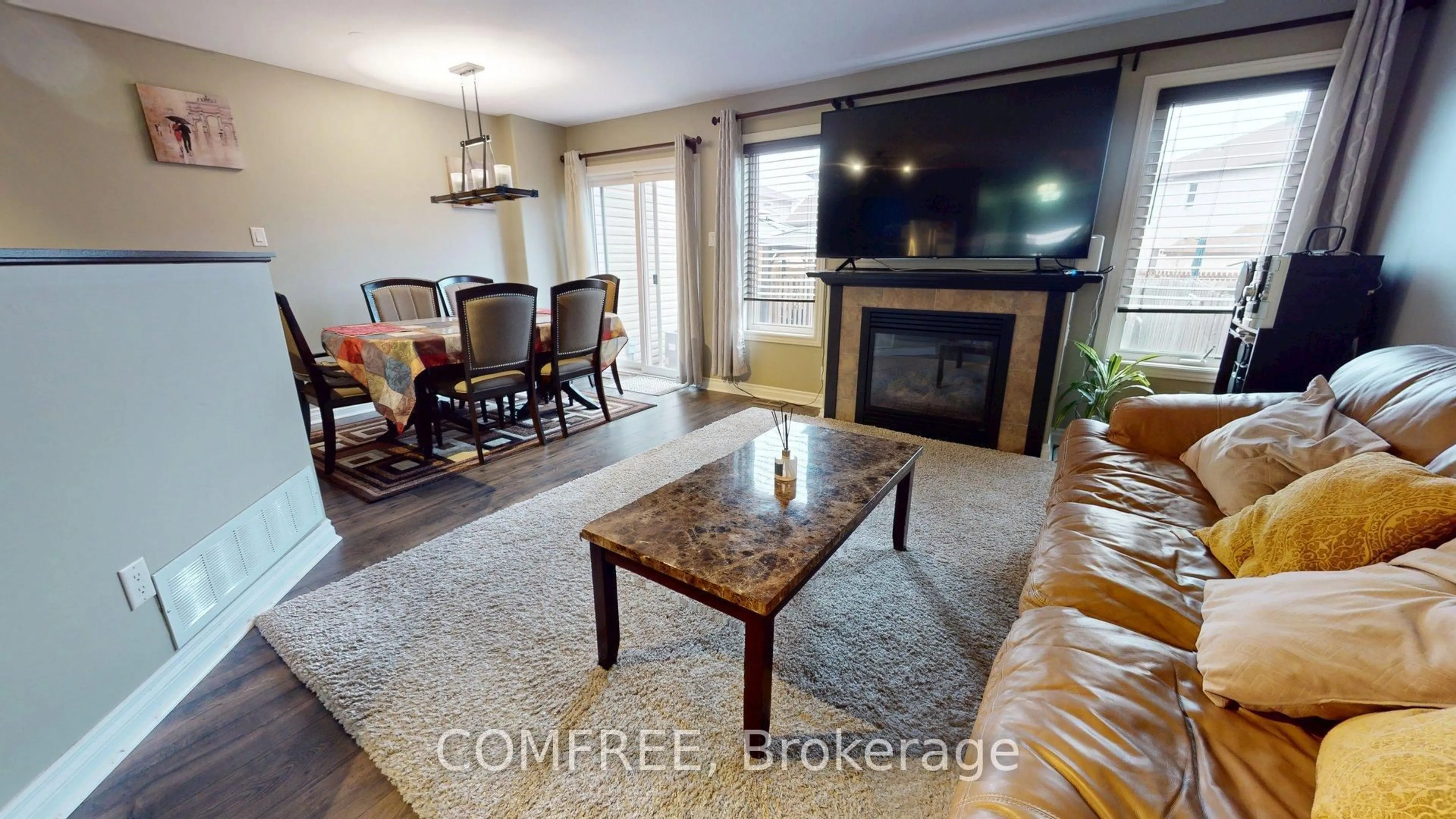 Living room with furniture, unknown for 962 Linaria Walk, Ottawa Ontario K4A 0H9