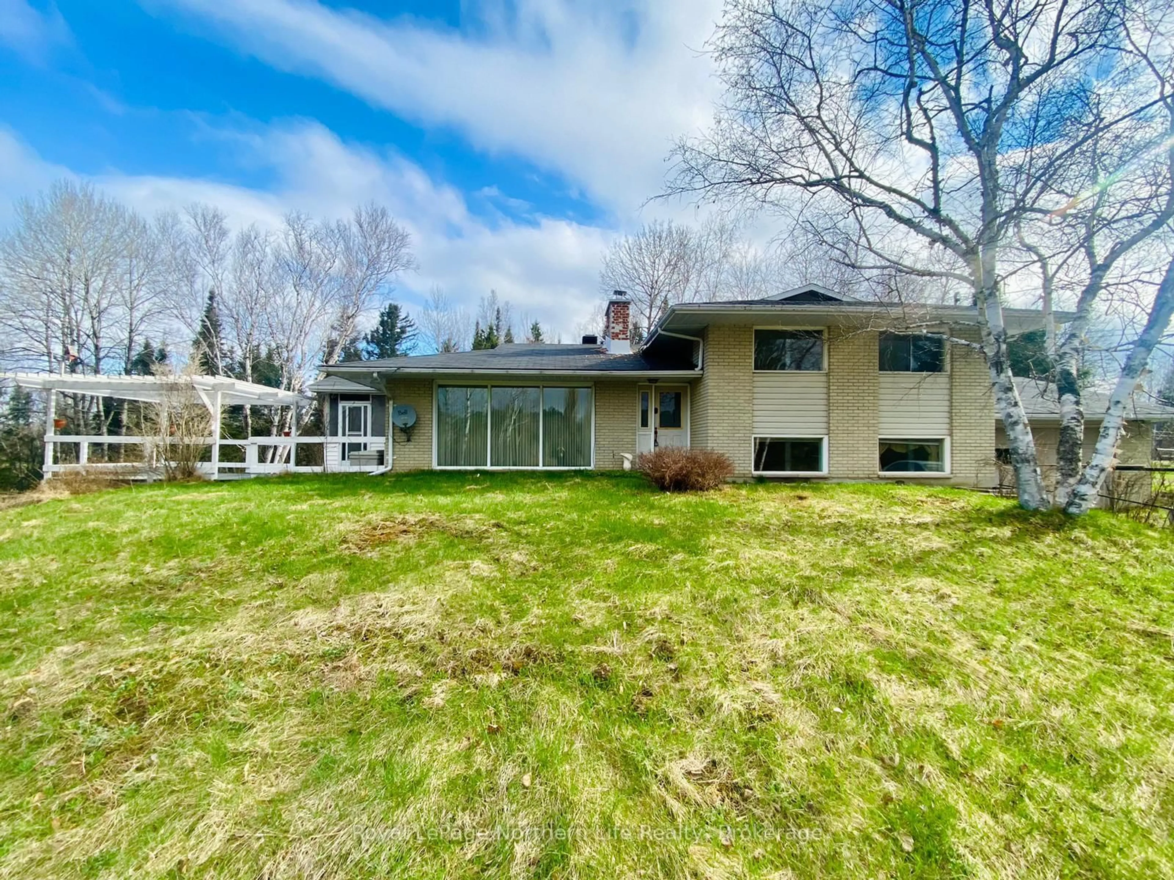 A pic from outside/outdoor area/front of a property/back of a property/a pic from drone, water/lake/river/ocean view for 398 Voyer Rd, East Ferris Ontario P0H 1K0