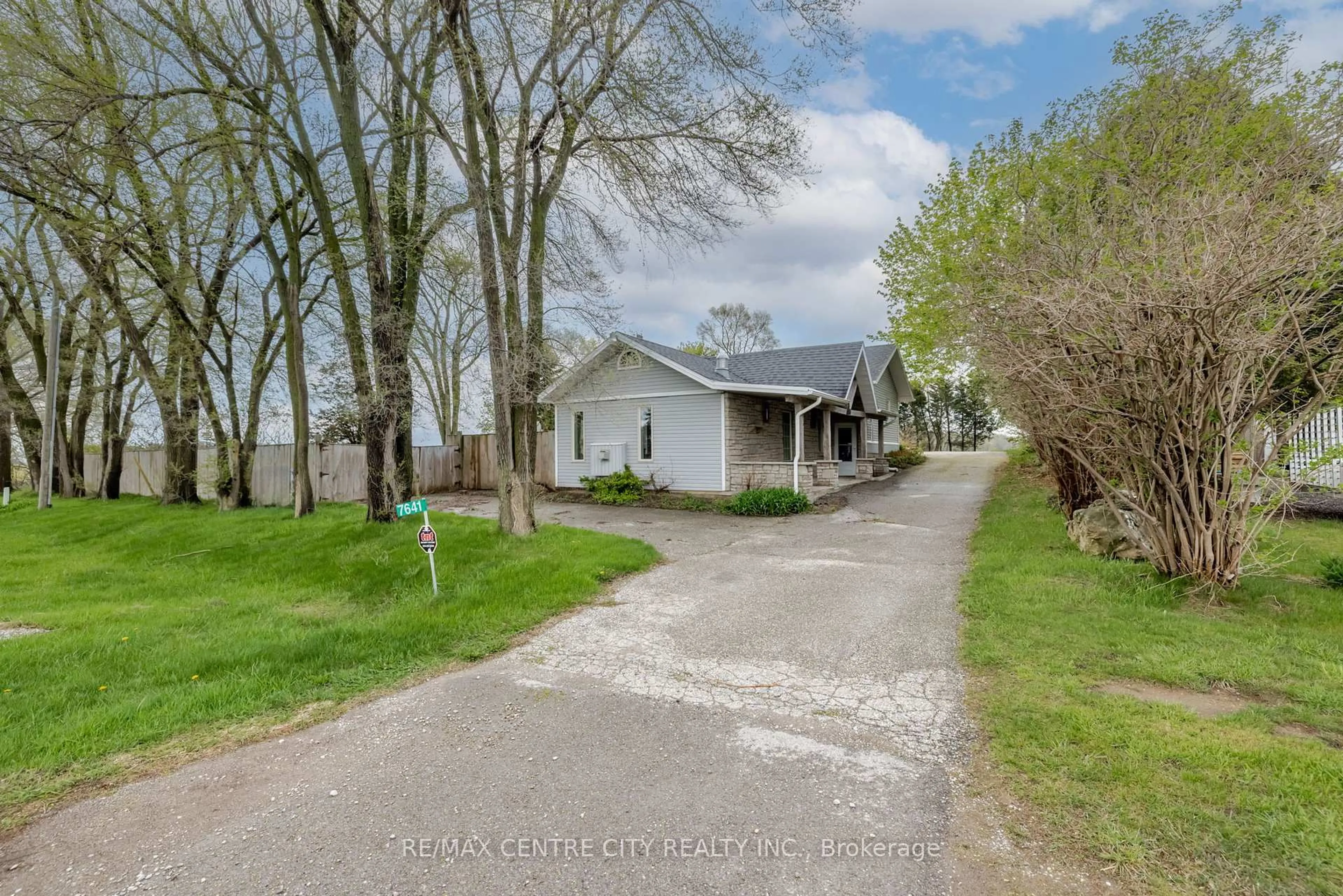 A pic from outside/outdoor area/front of a property/back of a property/a pic from drone, street for 7641 Lakeshore Rd, Lambton Shores Ontario N0N 1J0