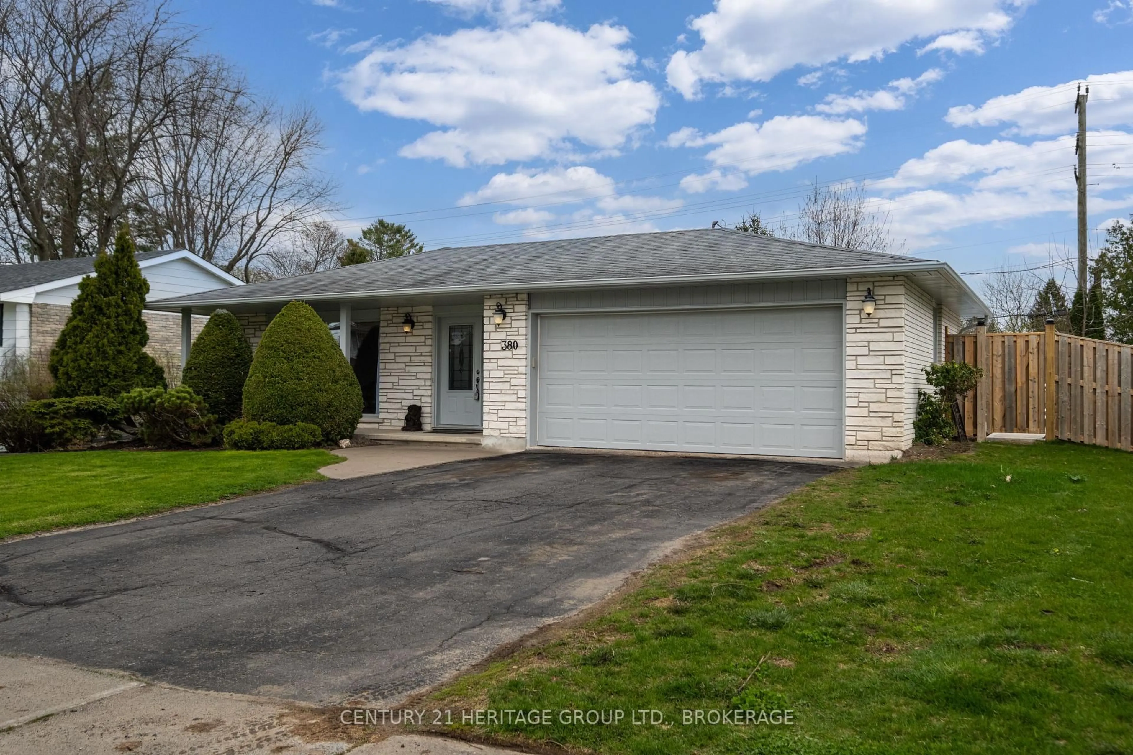 Unknown for 380 Carrie Cres, Kingston Ontario K7M 5X5