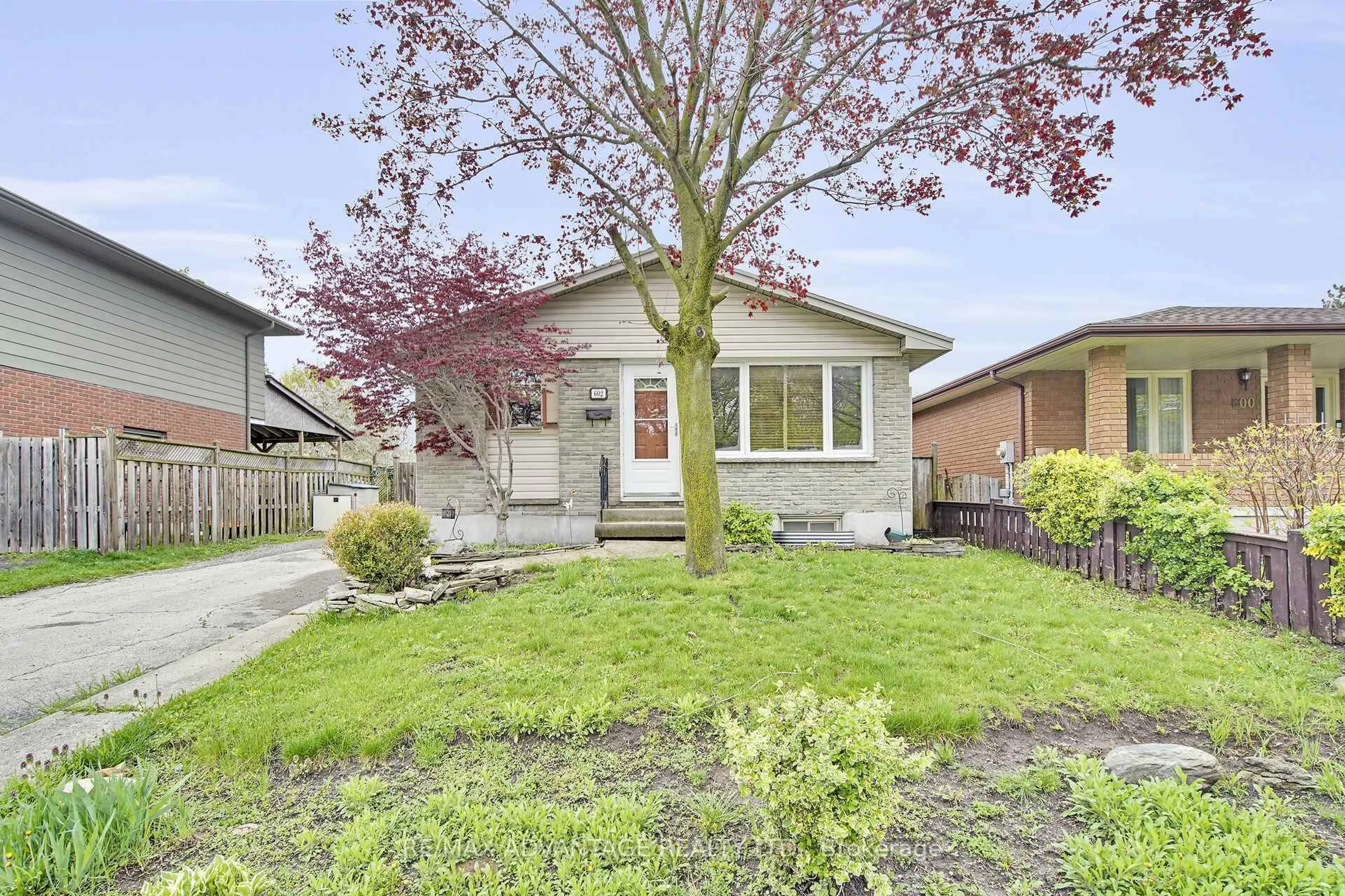Unknown for 602 Millbank Dr, London South Ontario N6E 1S1