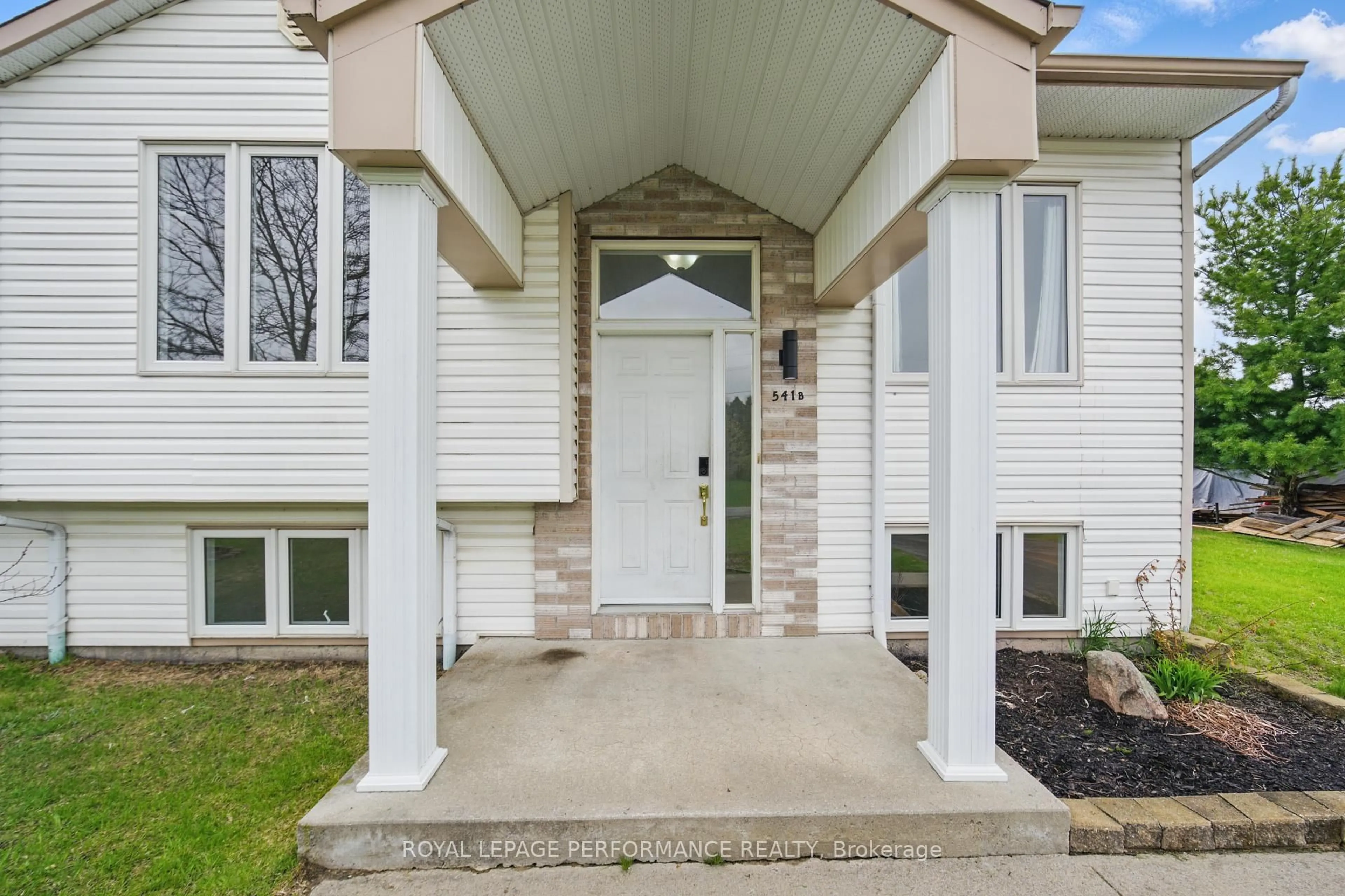 Unknown for 541B Devista Blvd #B, Alfred and Plantagenet Ontario K0B 1A0
