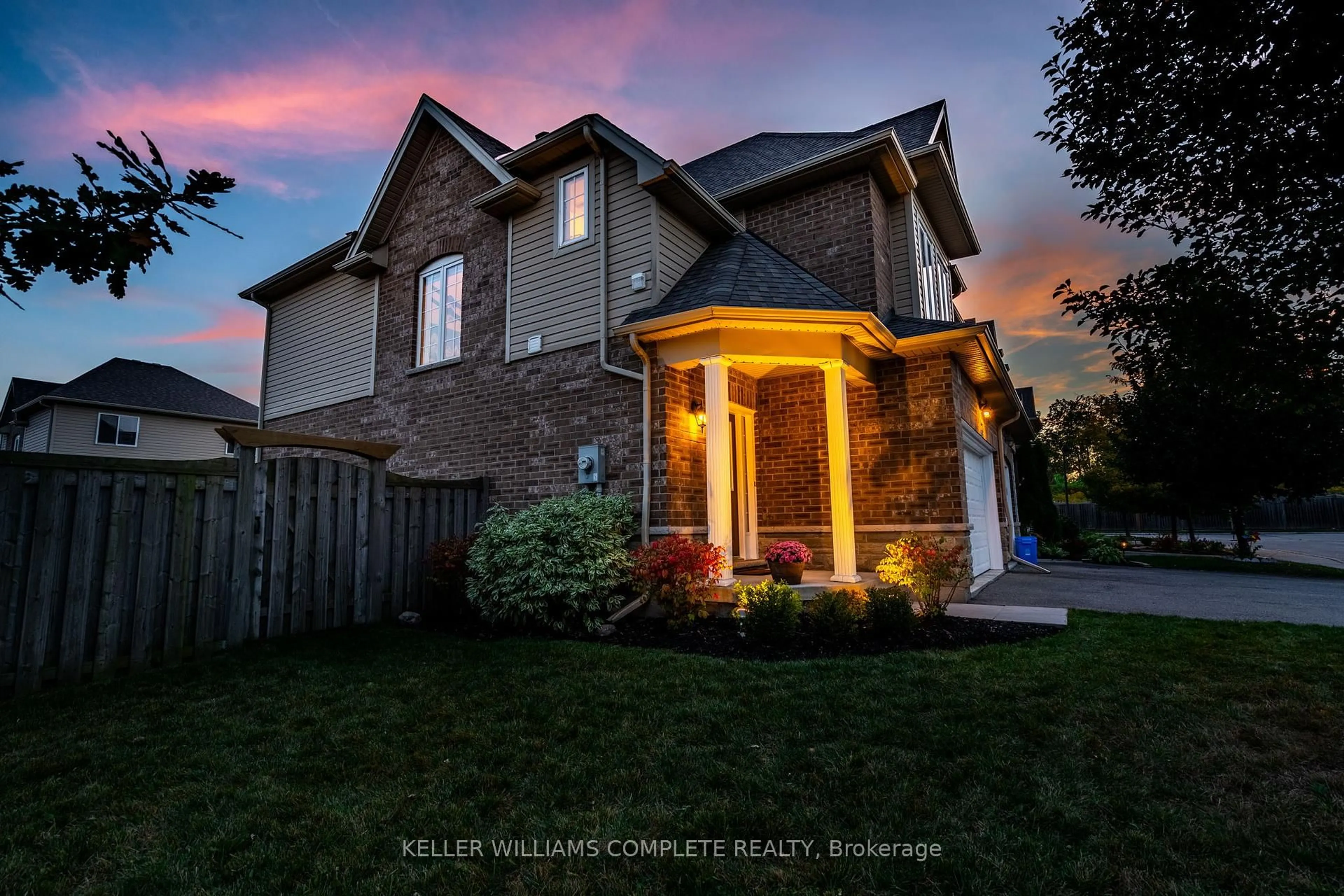 Home with brick exterior material, street for 21 Atessa Dr #10, Hamilton Ontario L9B 0G5