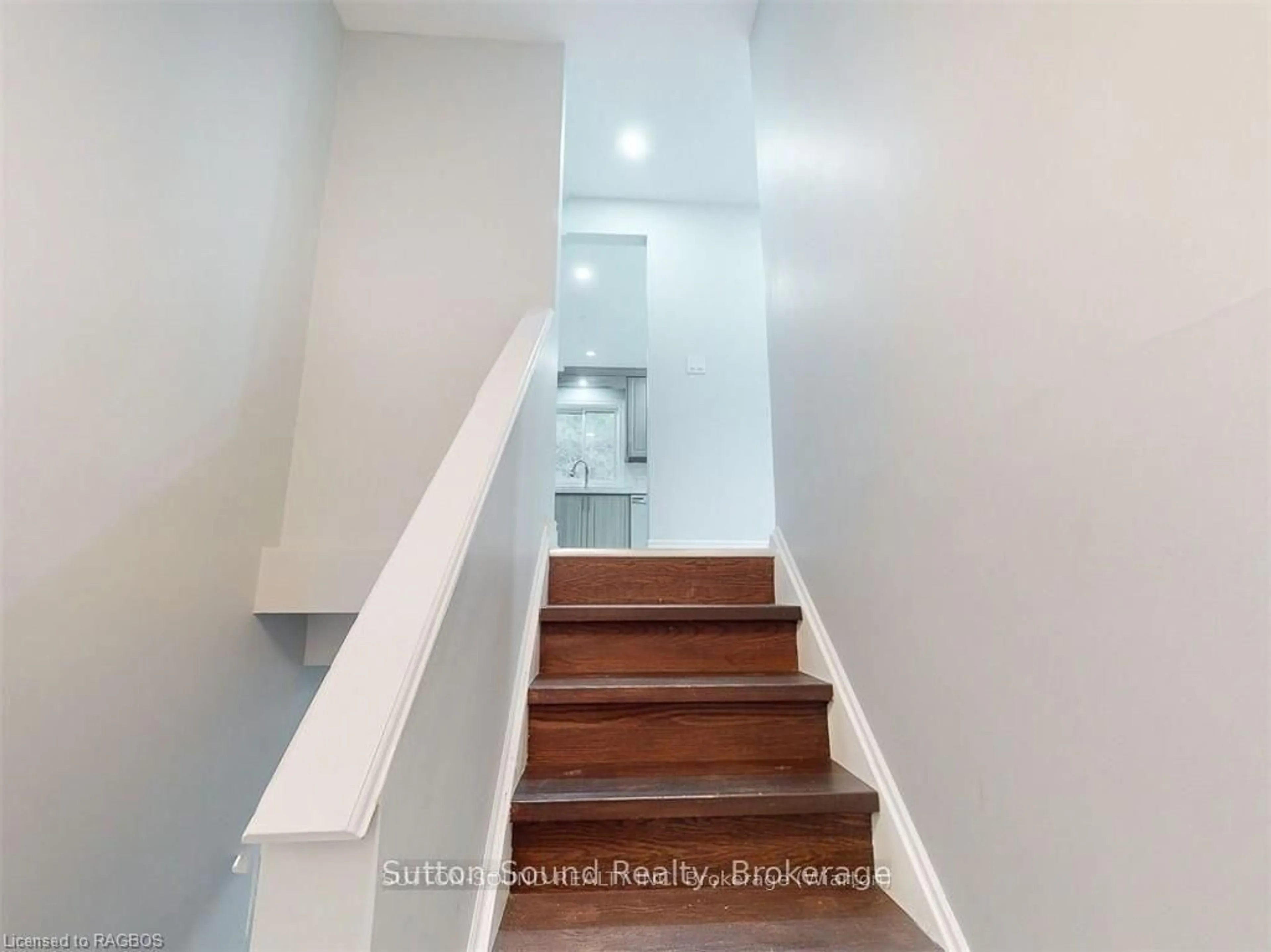 Stairs for 379 Isaac St, South Bruce Peninsula Ontario N0H 2T0