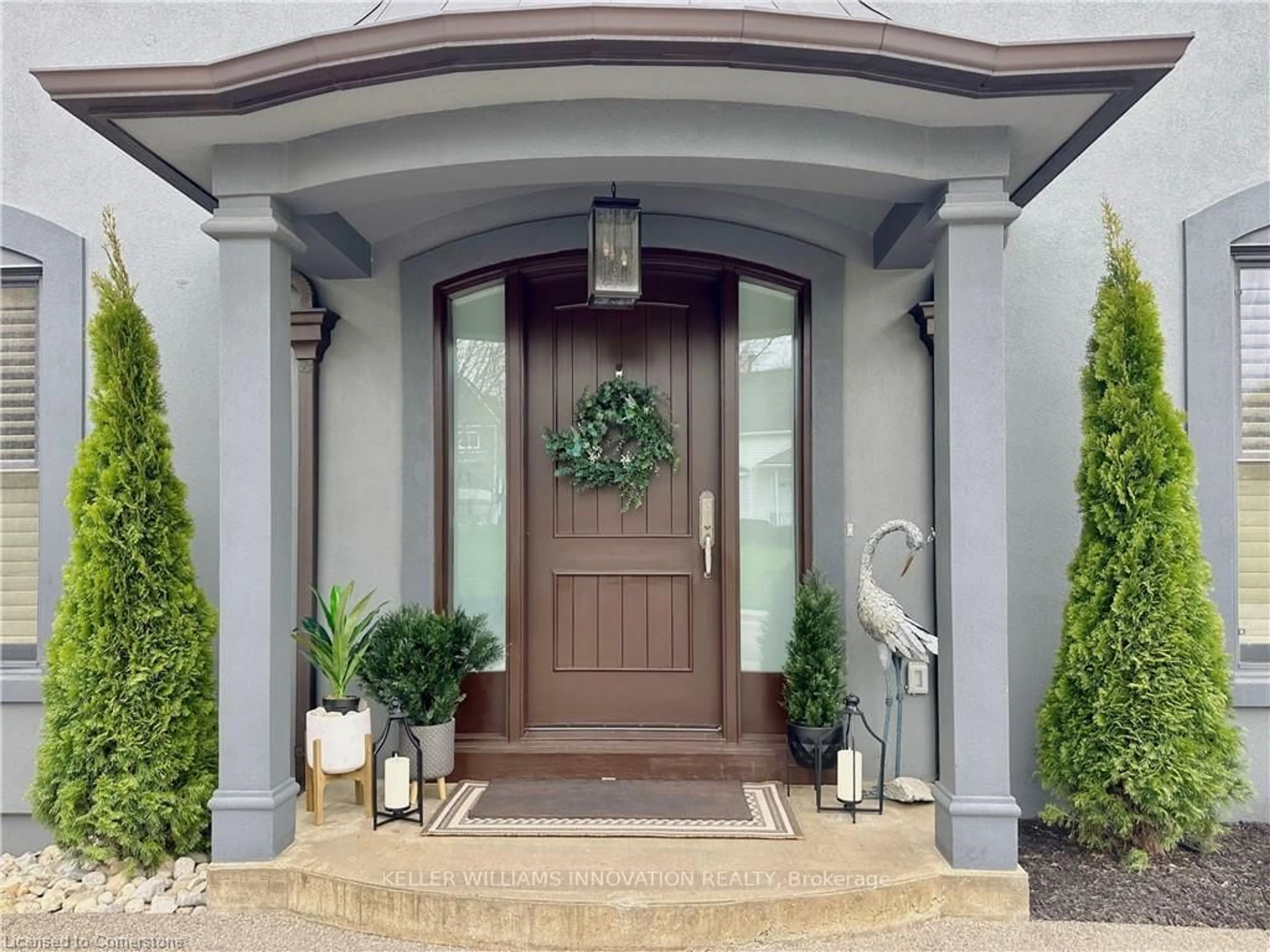 Indoor entryway for 1171 Geddes St, Wellesley Ontario N0B 1X0