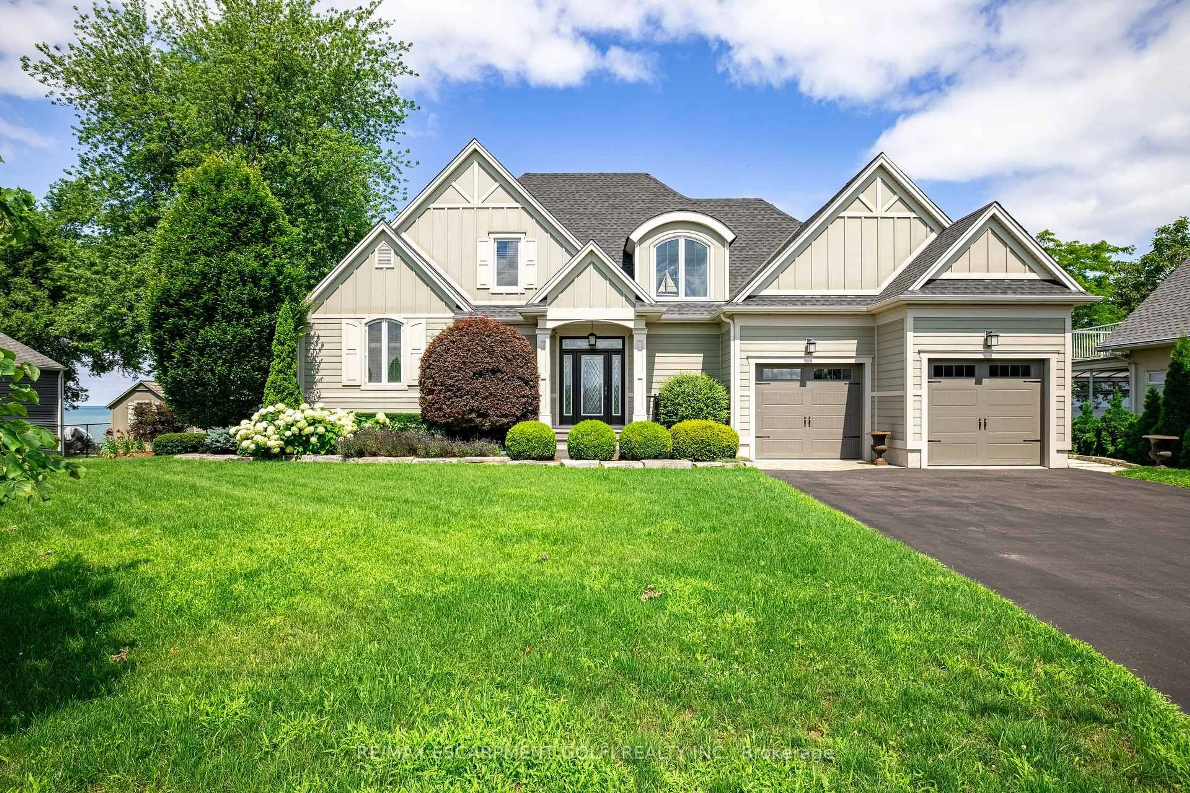Home with brick exterior material, street for 12 Firelane 11A Rd, Niagara-on-the-Lake Ontario L0S 1J0