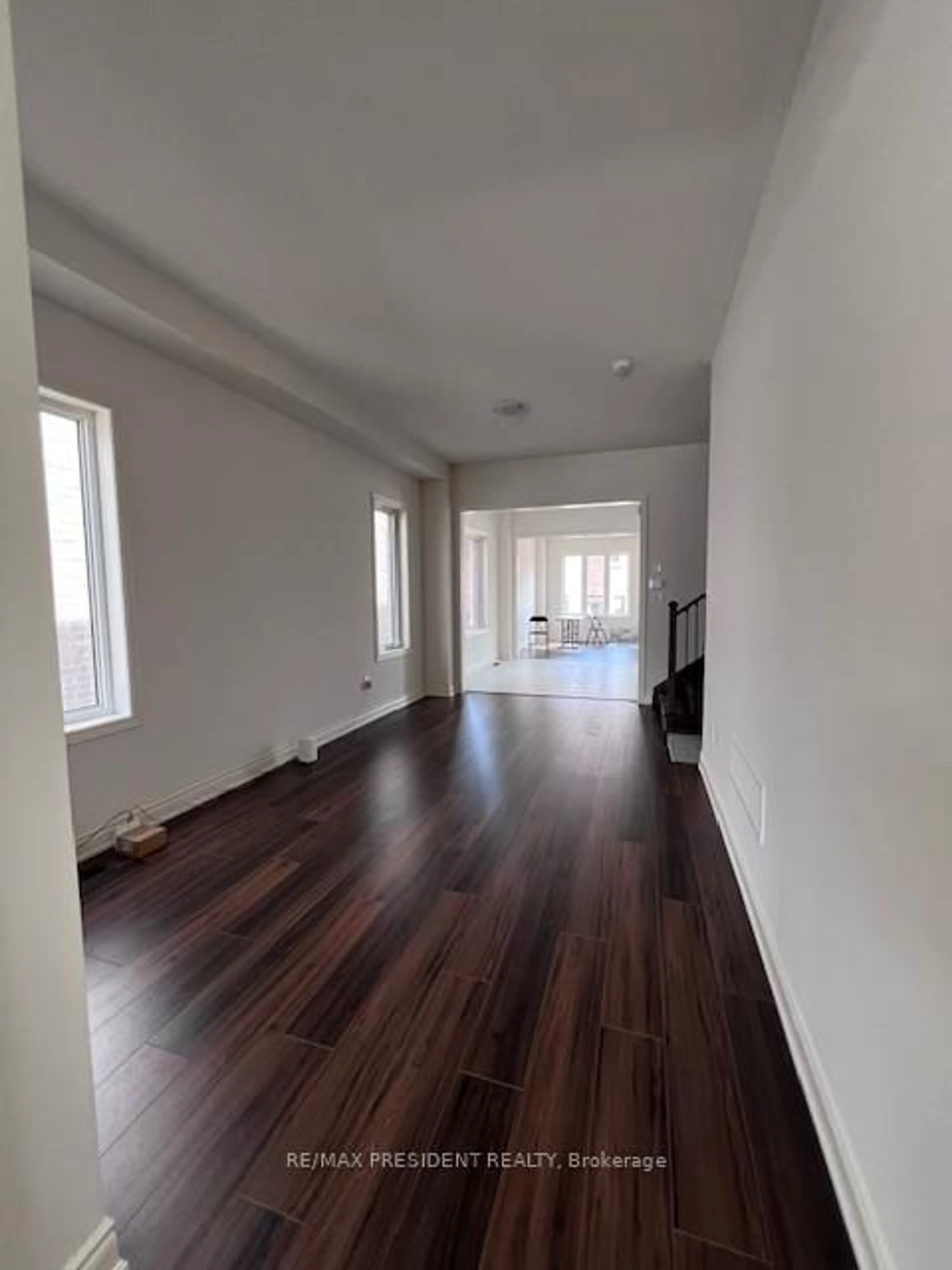 A pic of a room for 38 Attwater Dr, Cambridge Ontario N1T 0G6