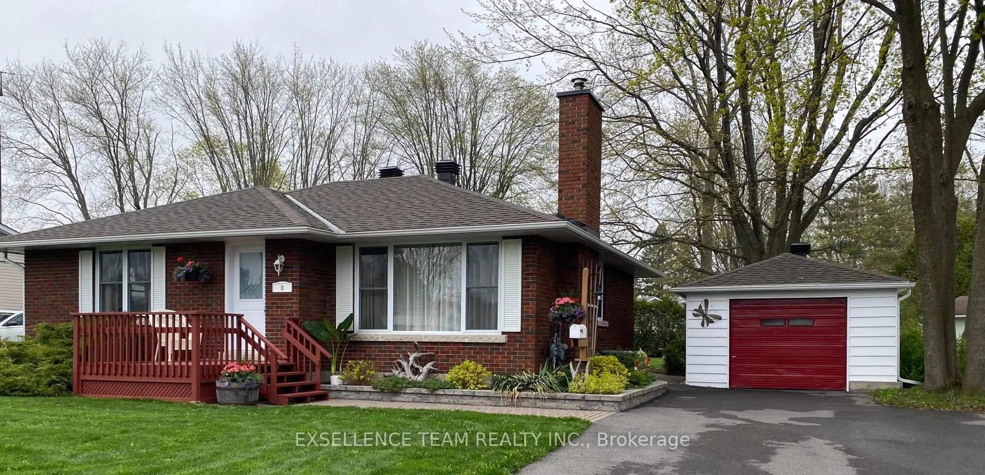 Home with vinyl exterior material, street for 8 Ault Dr, South Stormont Ontario K0C 1M0