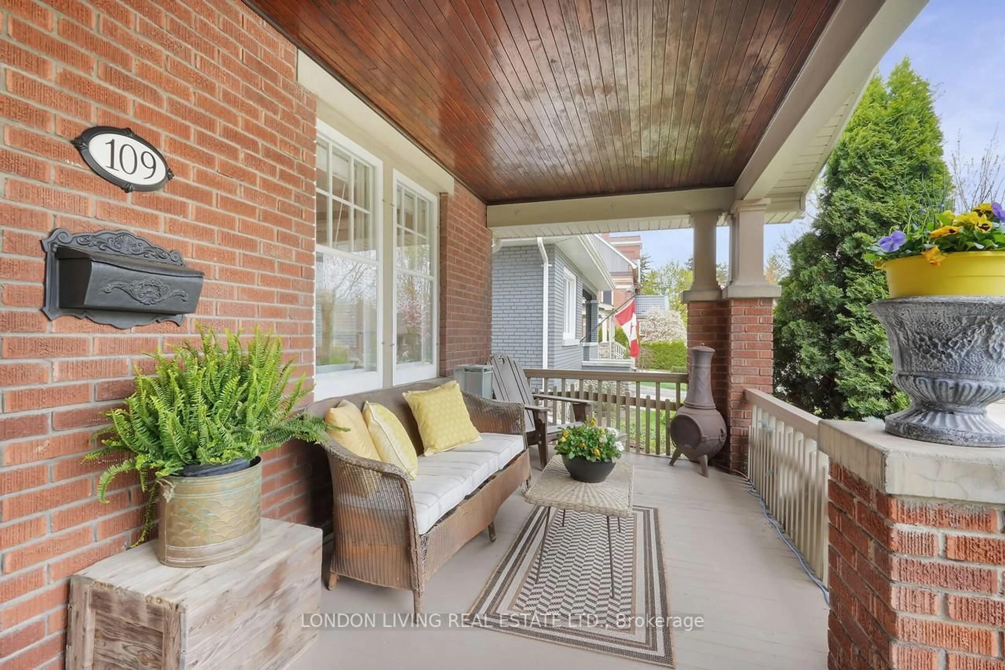 Patio, street for 109 Garfield Ave, London South Ontario N6C 2B7