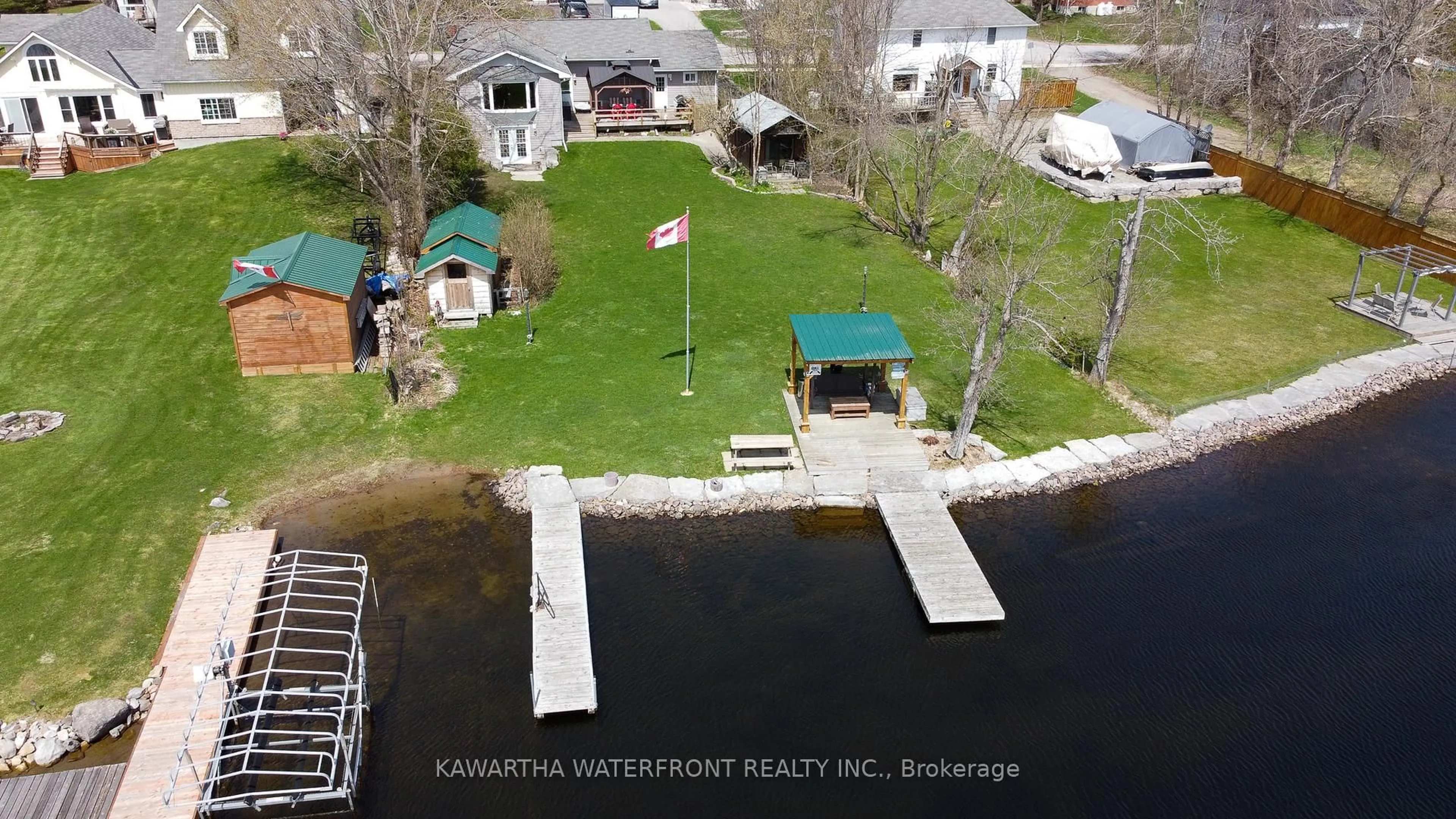 A pic from outside/outdoor area/front of a property/back of a property/a pic from drone, water/lake/river/ocean view for 47 North Water St, Kawartha Lakes Ontario K0M 1K0