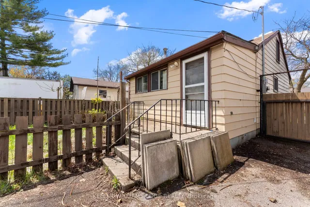 Additional property image - 296 Ivon Ave