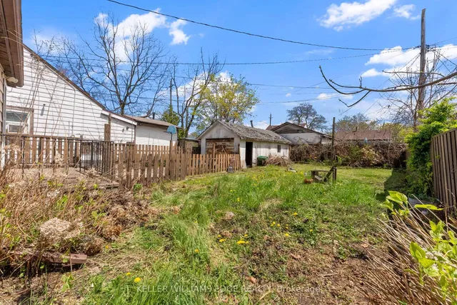 Additional property image - 296 Ivon Ave
