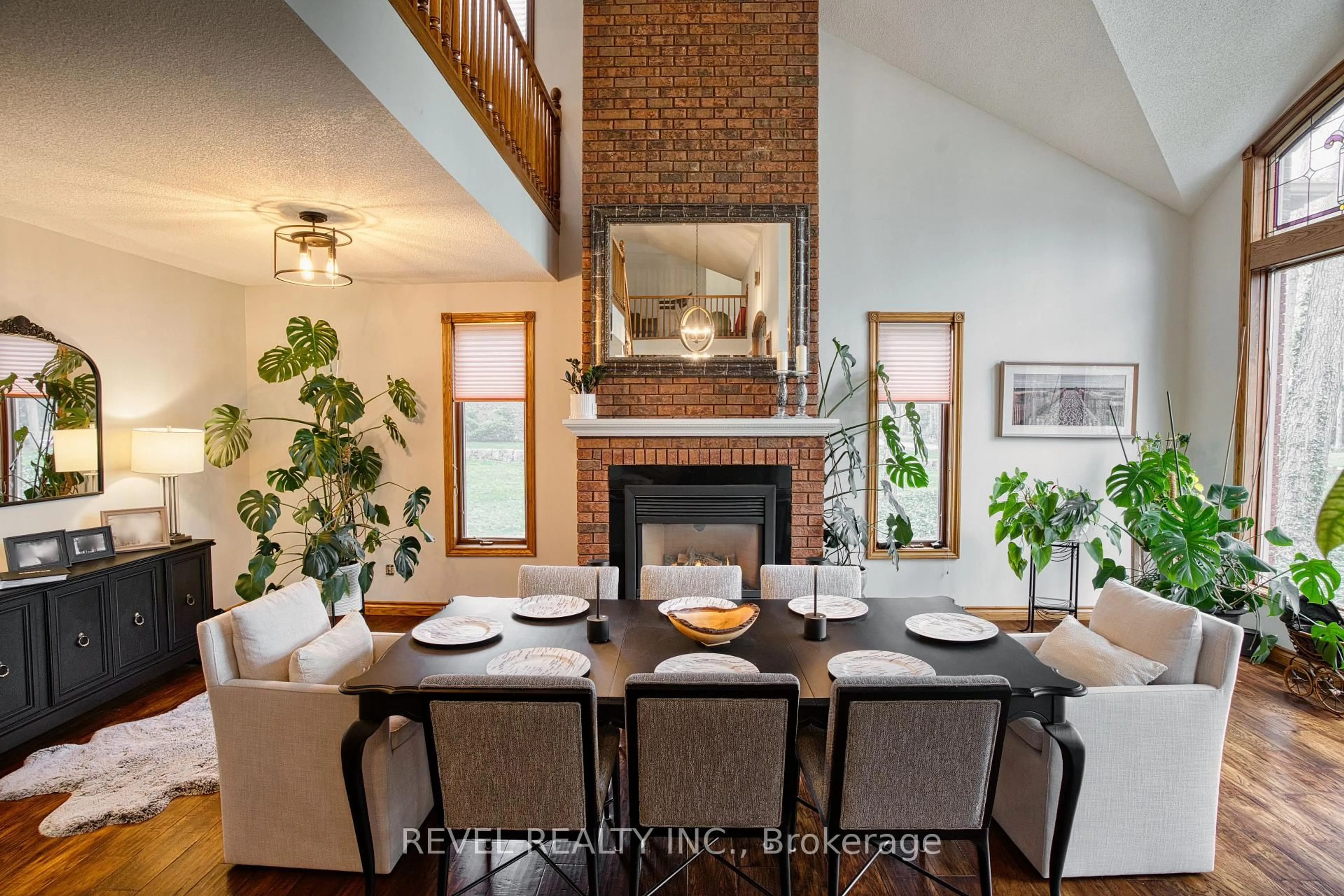 Dining room, unknown for 107 Lewis Dr, Middlesex Centre Ontario N0M 2A0