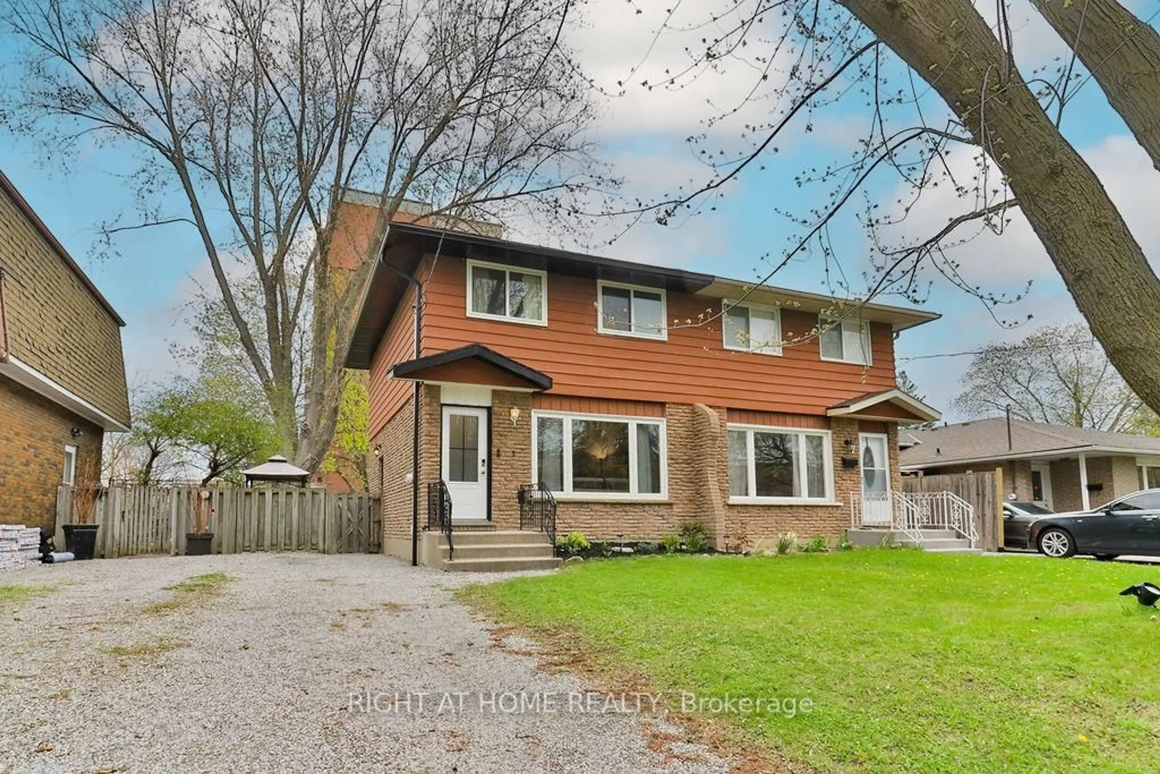 Home with brick exterior material, street for 5 Prince Paul Cres, St. Catharines Ontario L2N 3A8