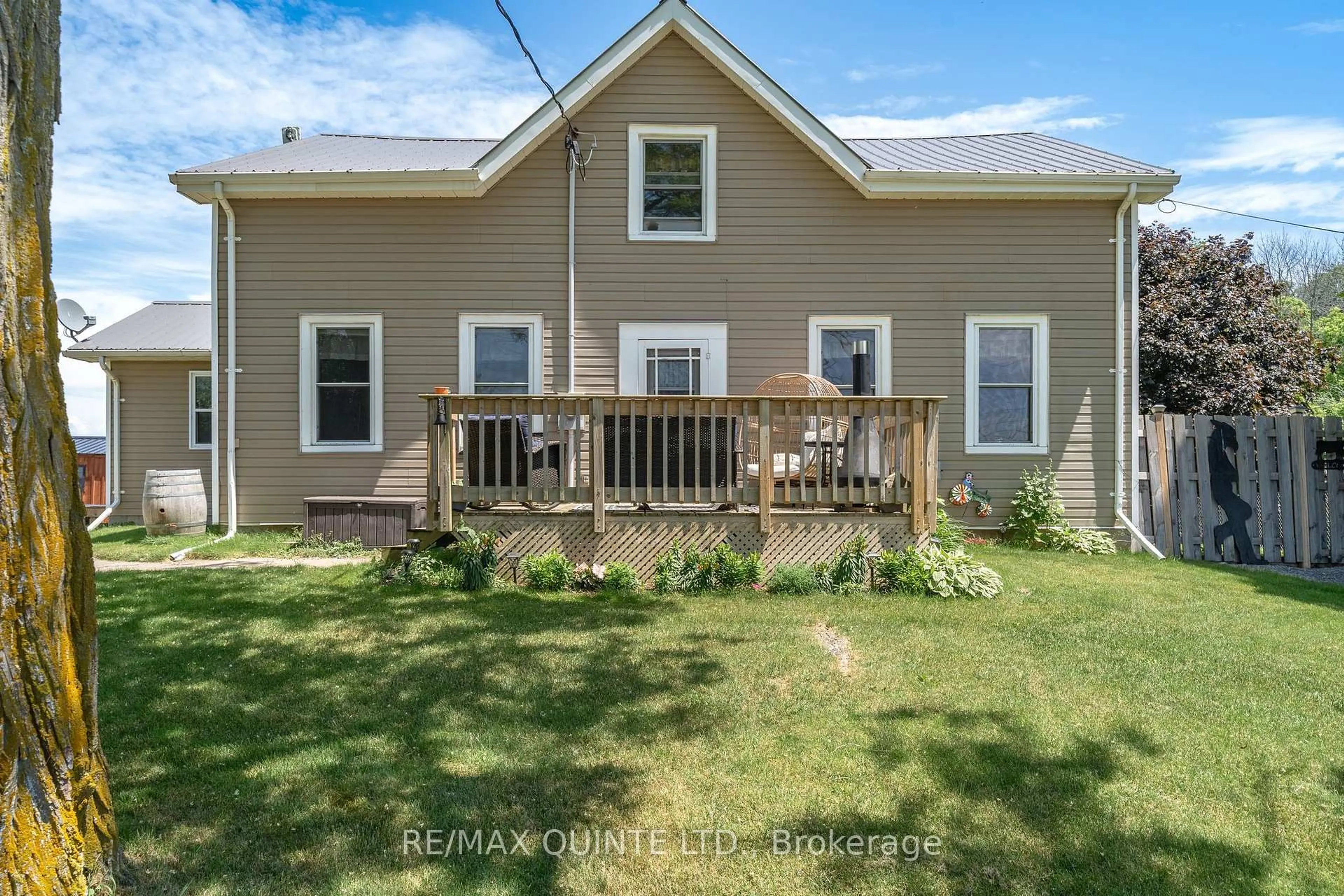 A pic from outside/outdoor area/front of a property/back of a property/a pic from drone, street for 2 Baitleys Rd, Prince Edward County Ontario K0K 3L0