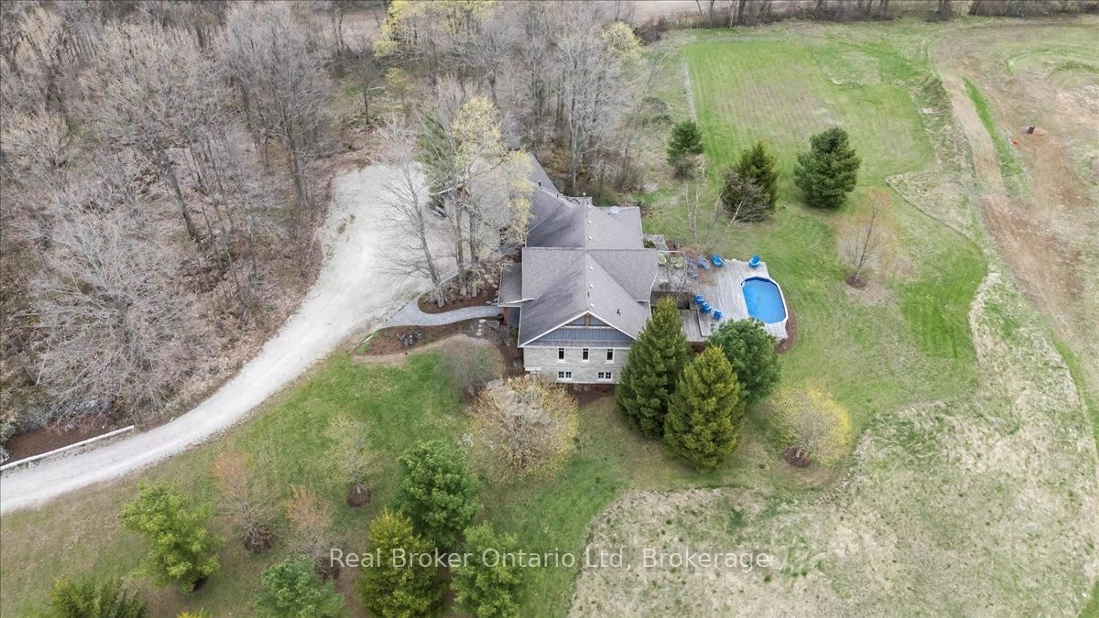 A pic from outside/outdoor area/front of a property/back of a property/a pic from drone, water/lake/river/ocean view for 740494 10 Sdrd, Chatsworth Ontario N0H 1R0