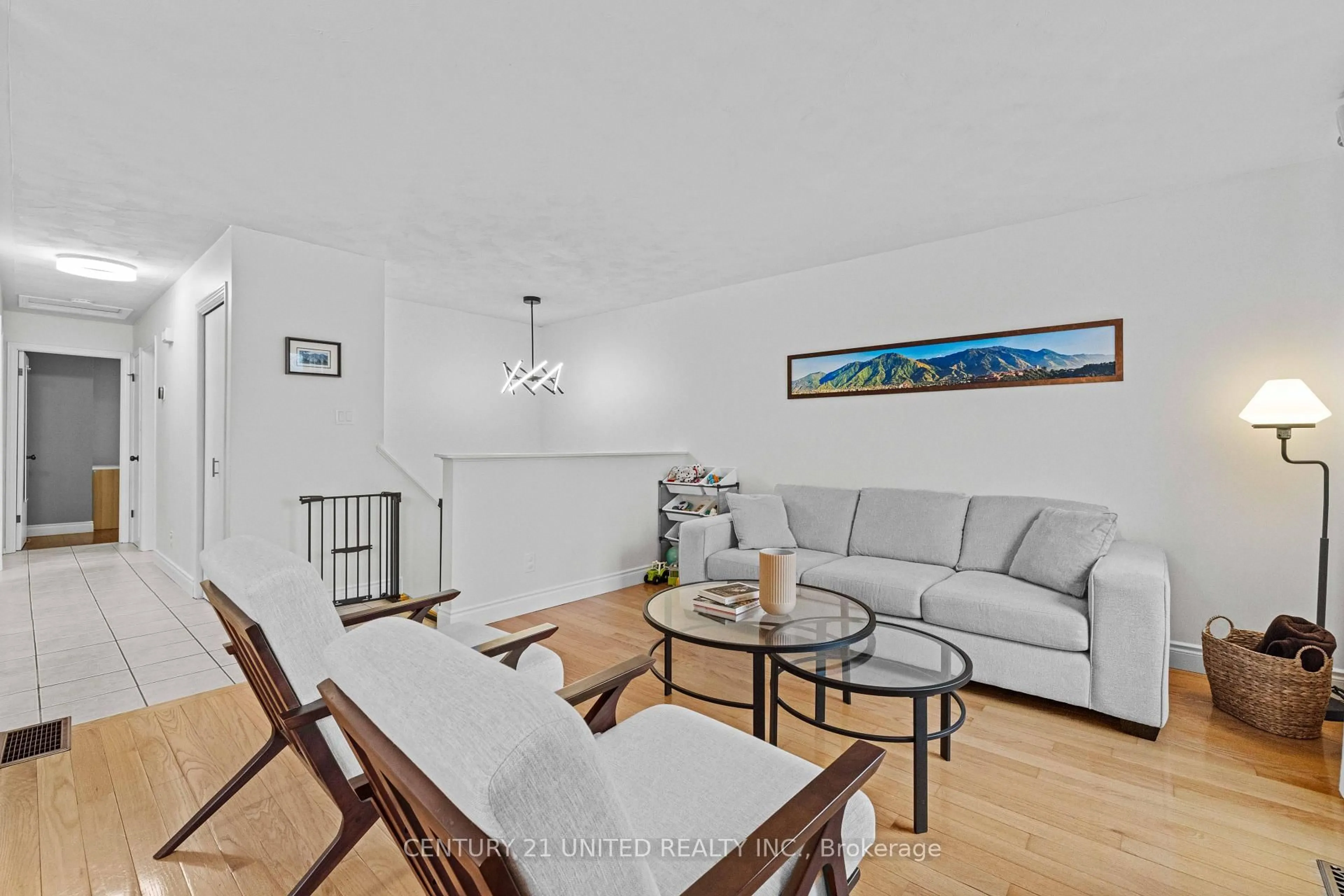 Living room with furniture, unknown for 1173 Normandy St, Peterborough North Ontario K9H 7L9