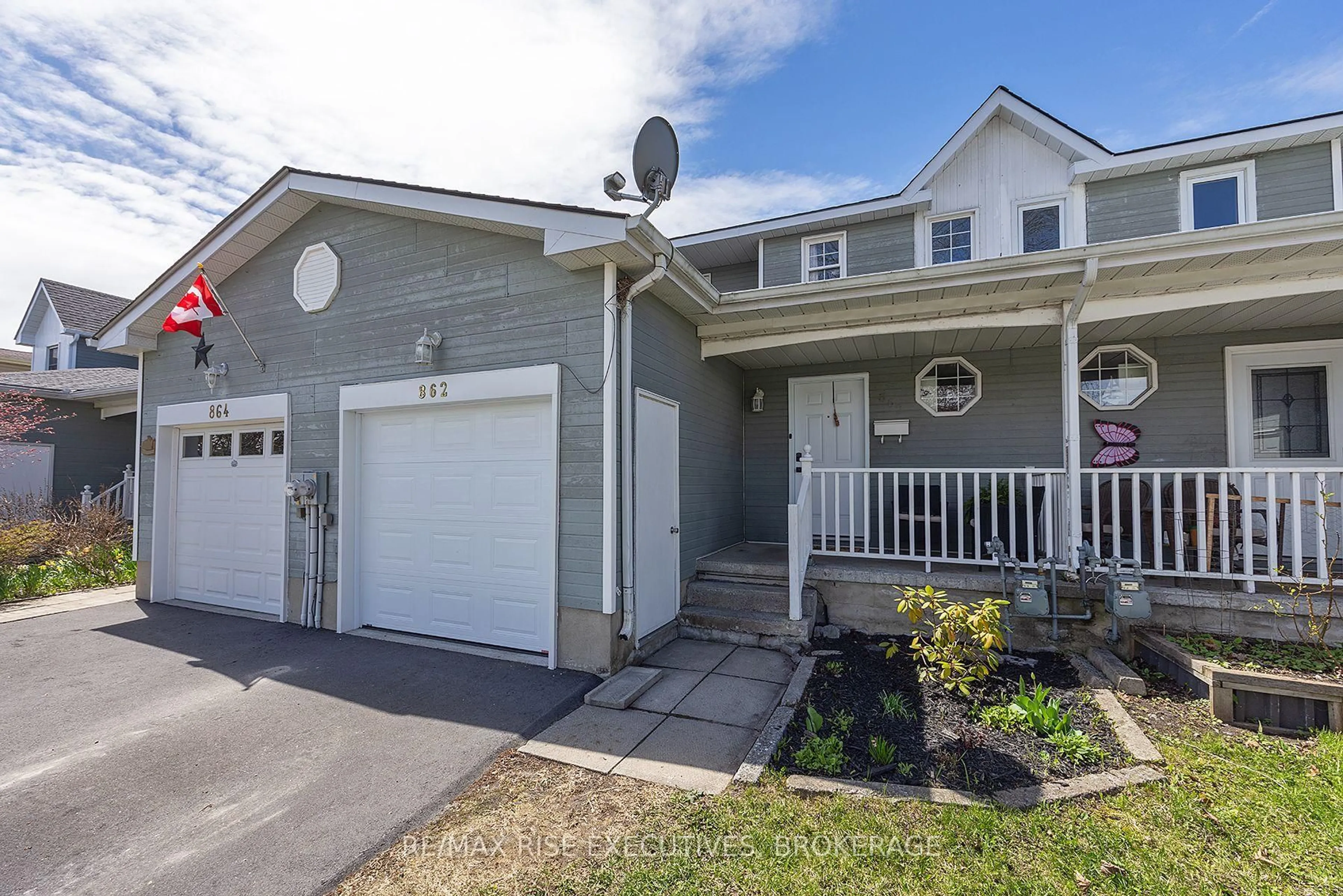 Home with vinyl exterior material, street for 862 Littlestone Cres, Kingston Ontario K7M 8L7