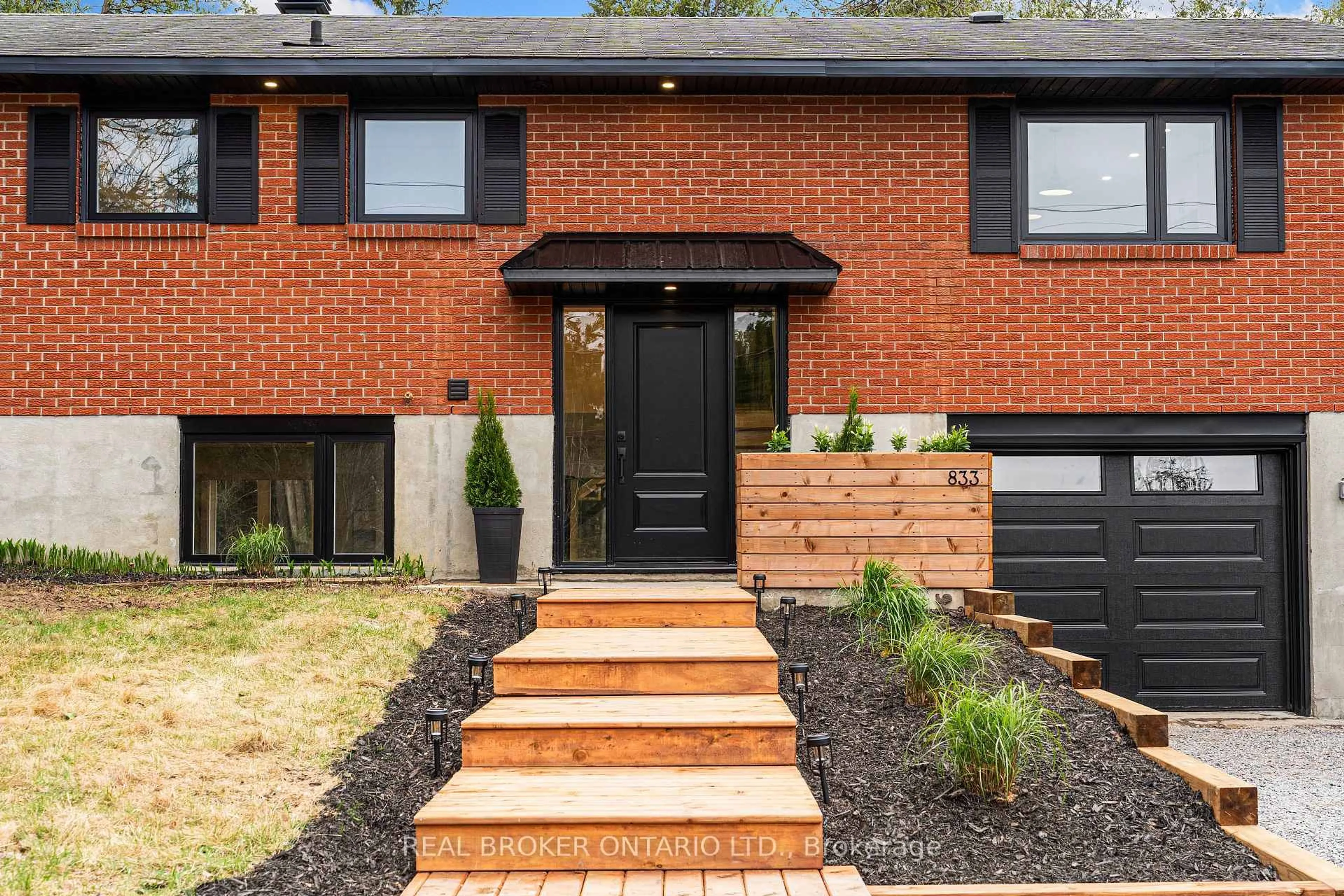 Home with brick exterior material, street for 833 Beavertail Rd, Carp Ontario K0A 1L0