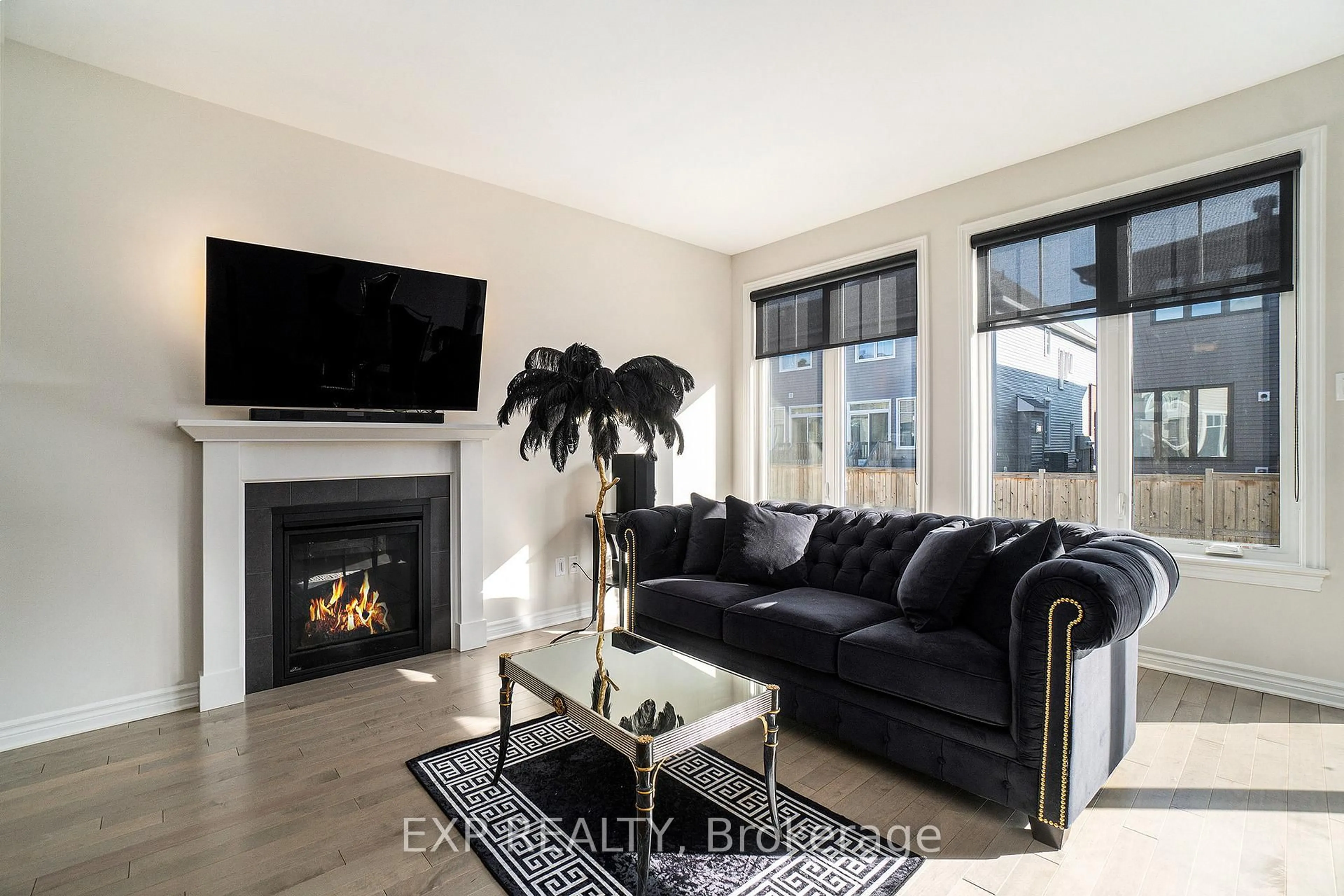 Living room with furniture, unknown for 178 Angelonia Cres, Ottawa Ontario K1T 0Y4