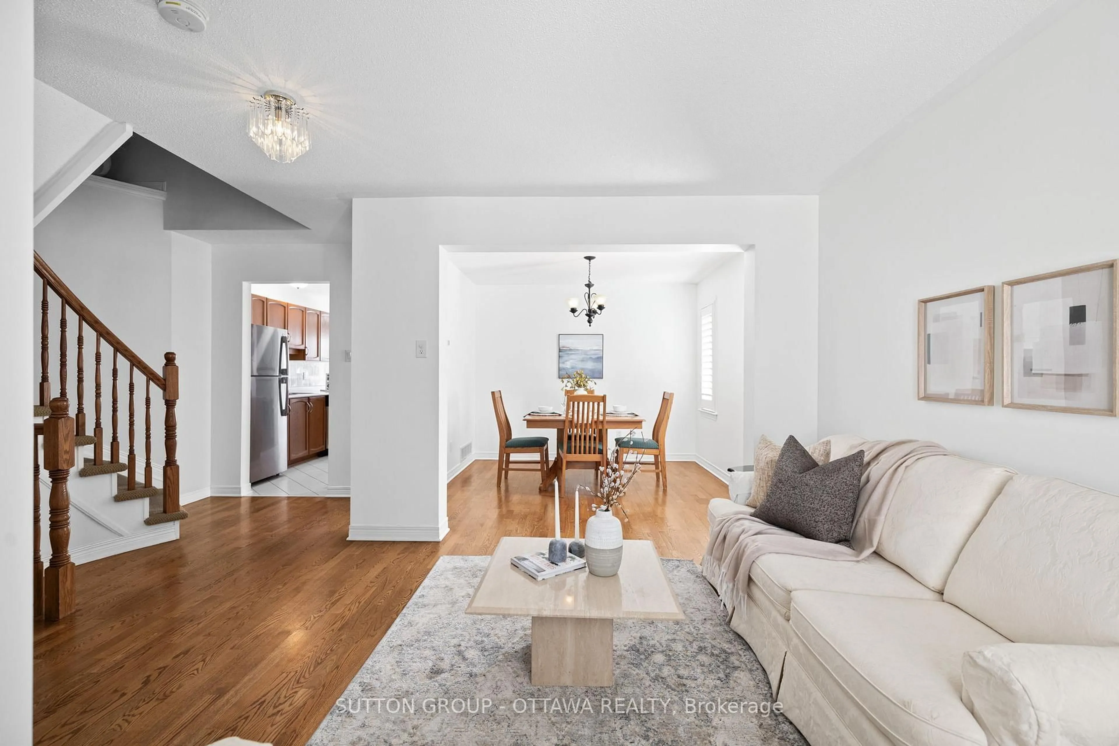 Living room with furniture, unknown for 45 Redpath Dr, Ottawa Ontario K2G 6E4
