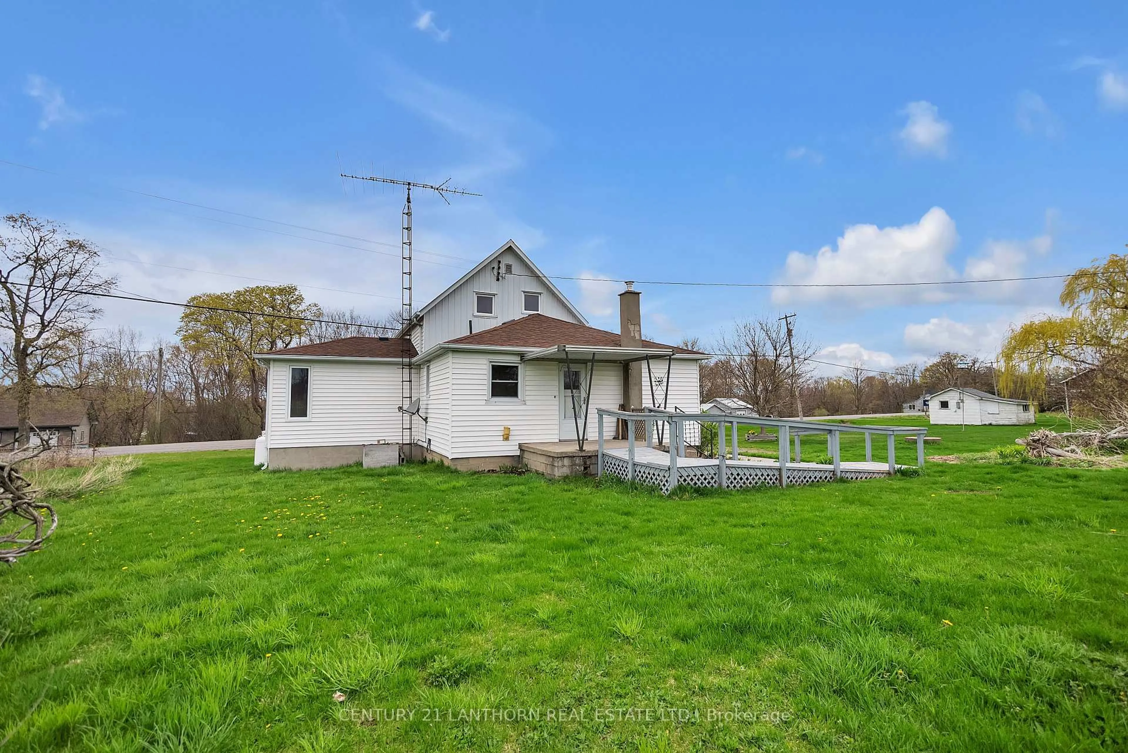 A pic from outside/outdoor area/front of a property/back of a property/a pic from drone, building for 1205 County Road 18 Rd, Prince Edward County Ontario K0K 1P0