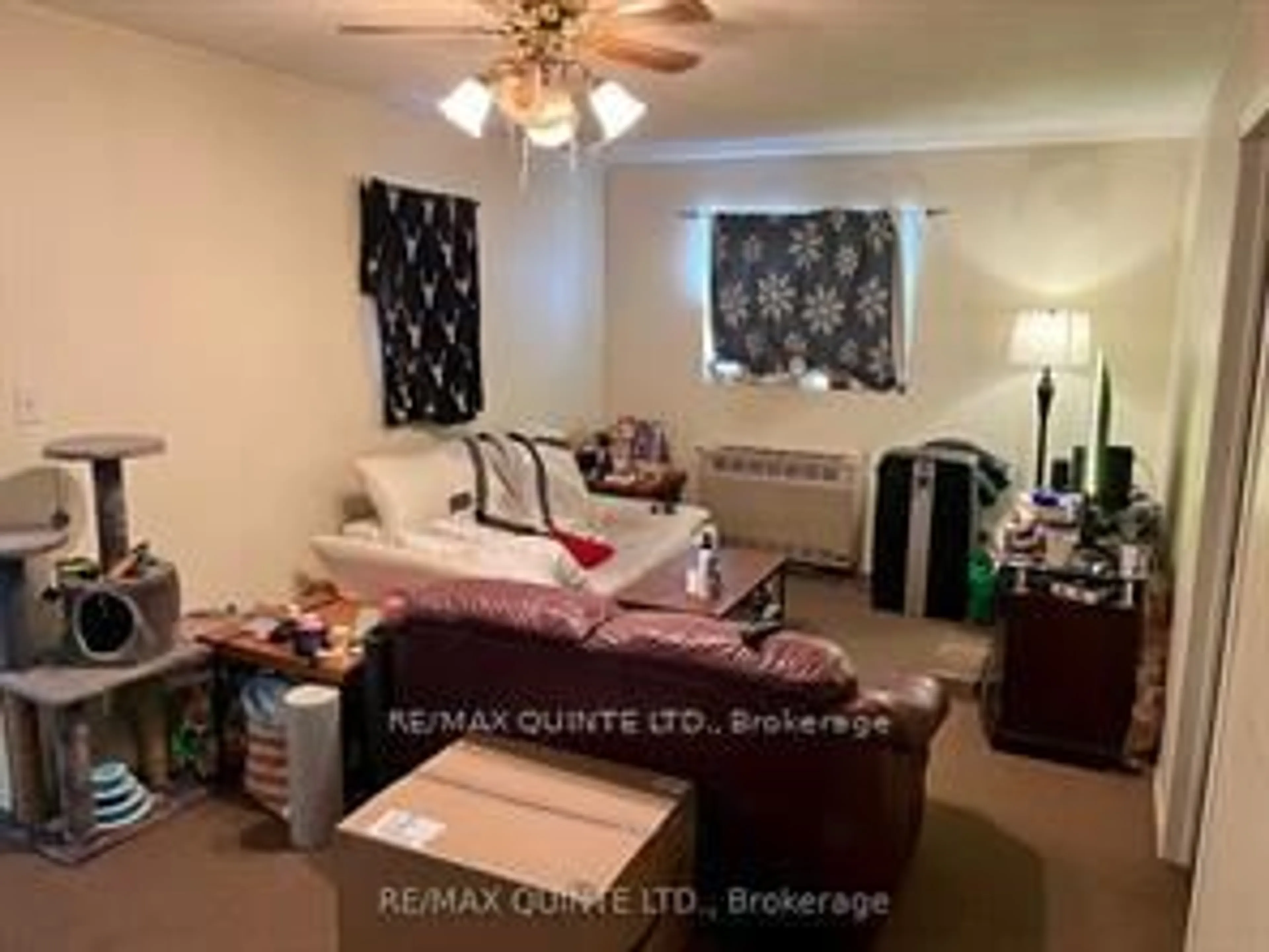 A pic of a room for 337 Coleman St, Belleville Ontario K8P 3J3