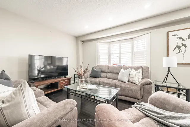 Additional property image - 680 Rexford Dr