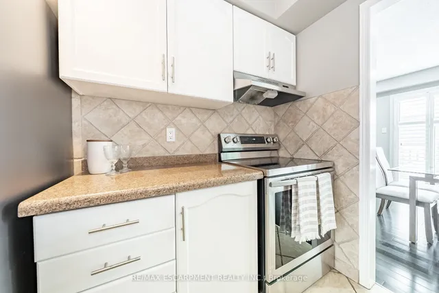 Additional property image - 680 Rexford Dr